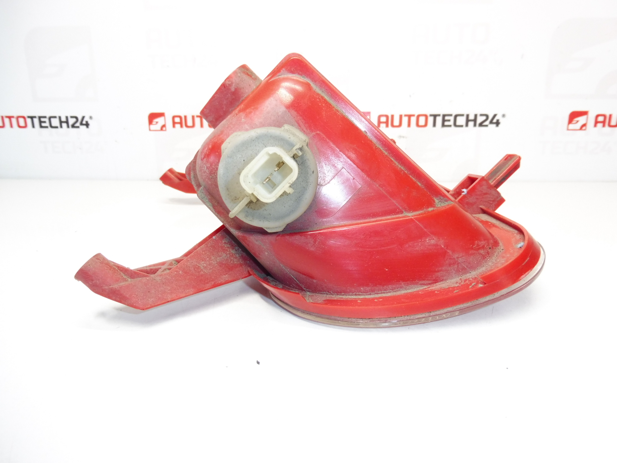 Rear parking lamp Peugeot 5008 9686161580 6351JK