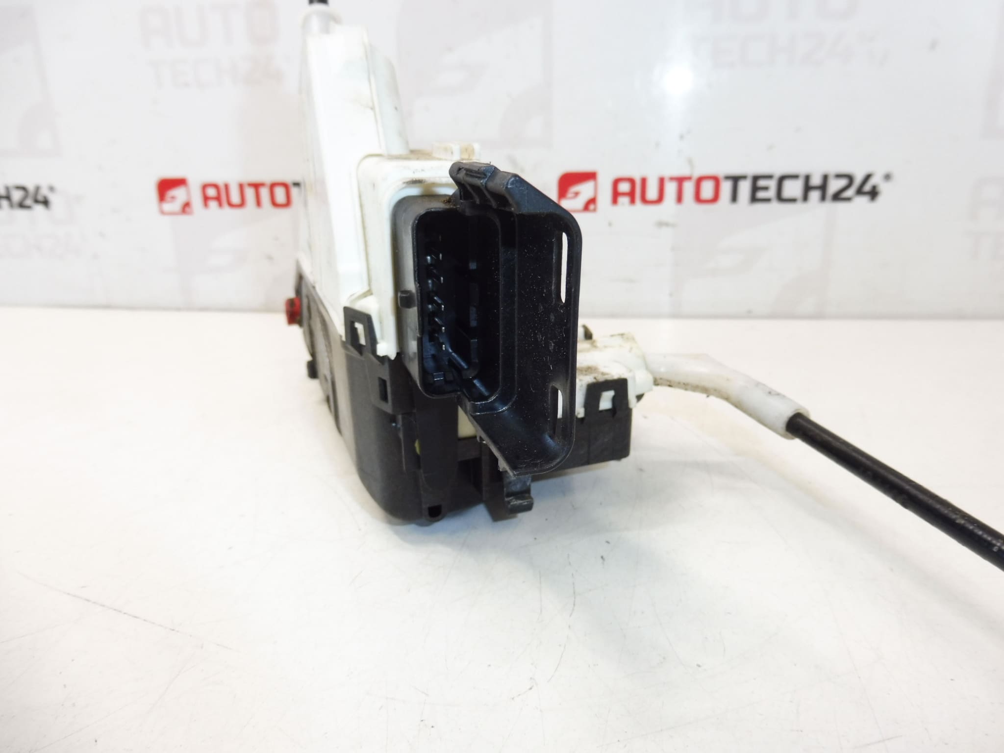 Left Rear Door Lock Peugeot 308 006173 A04993 - Image 2