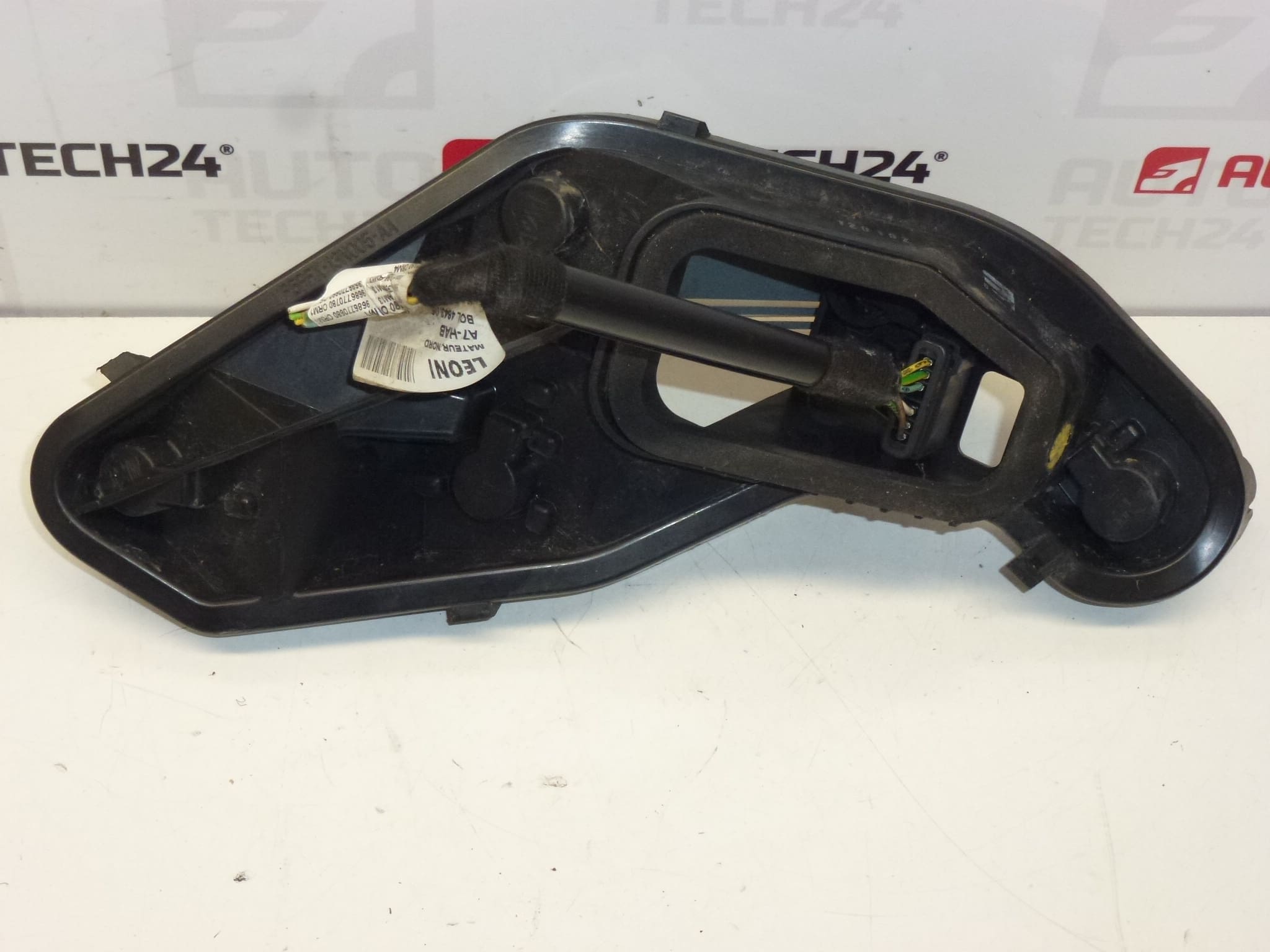 Bulb Socket for Left Rear Lamp + Cable Peugeot 207 6350Y7 - Image 2