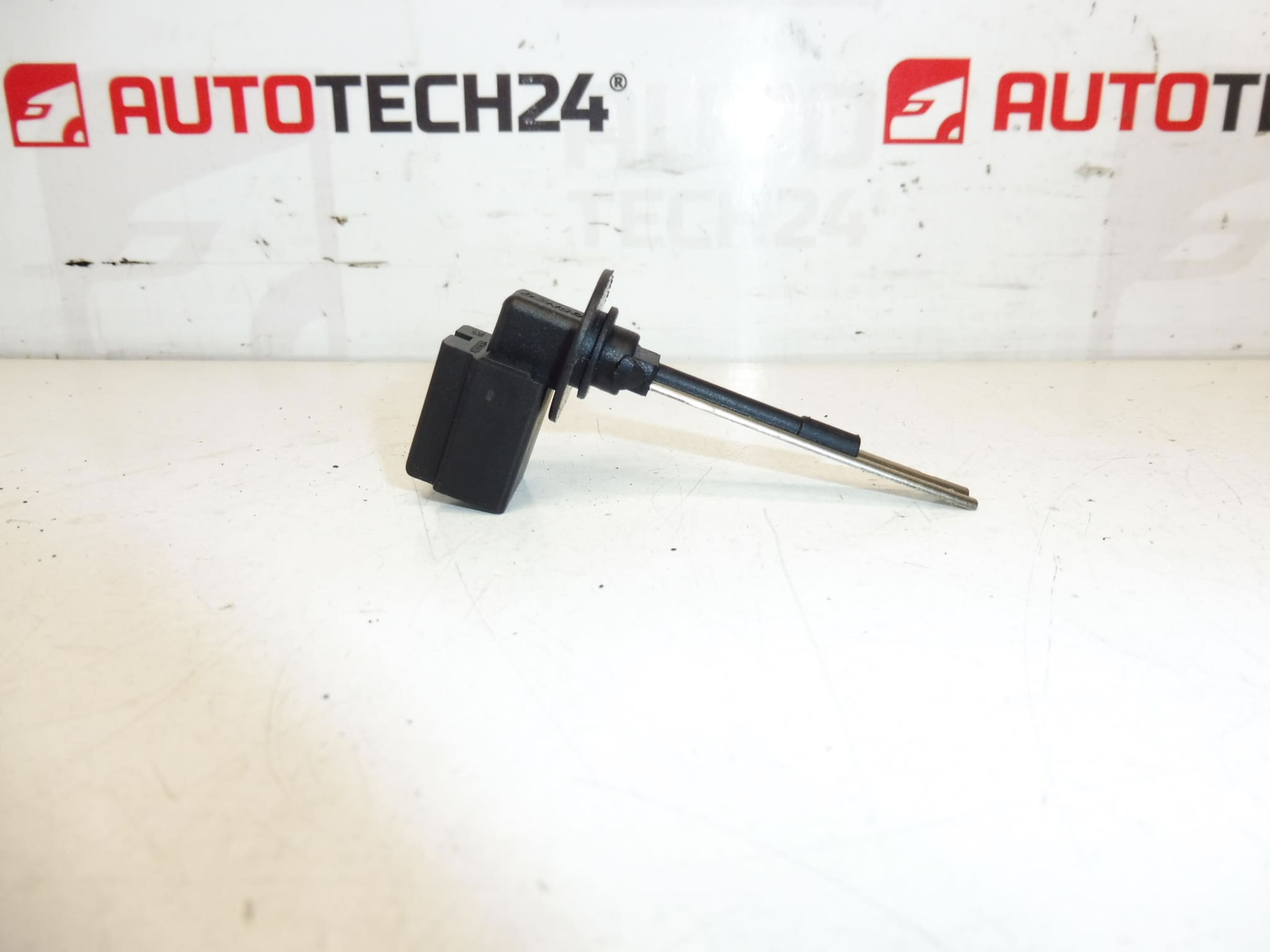 Citroën Peugeot 643618 temperature sensor
