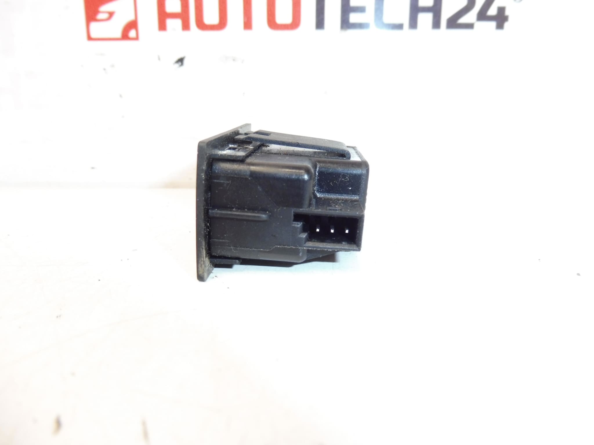 Seat Heating Controller Citroën Peugeot 96637502XT 8906KQ - Image 2
