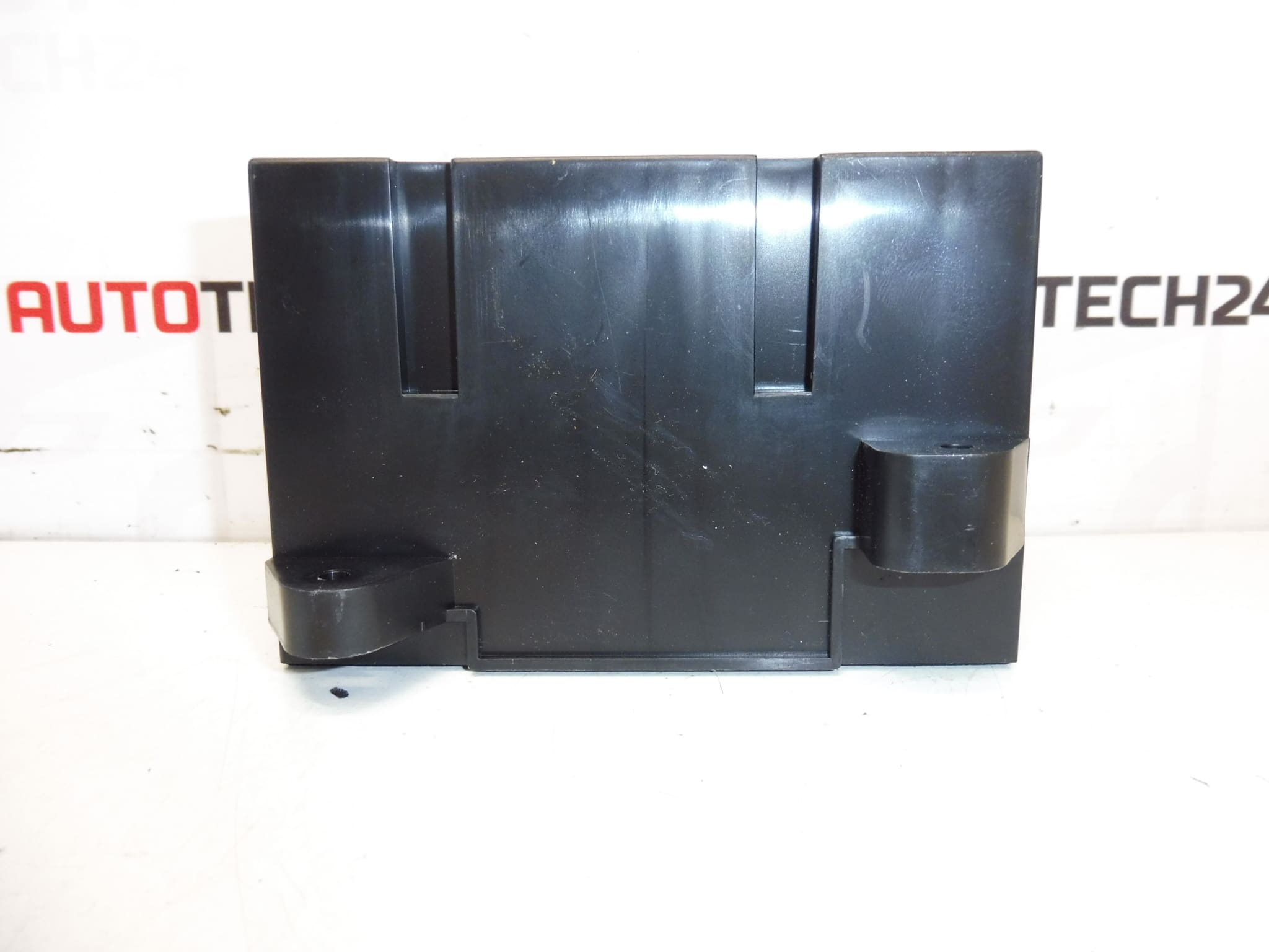 Citroën C4 Picasso Air Conditioning Control Unit (9654654880) - Image 2