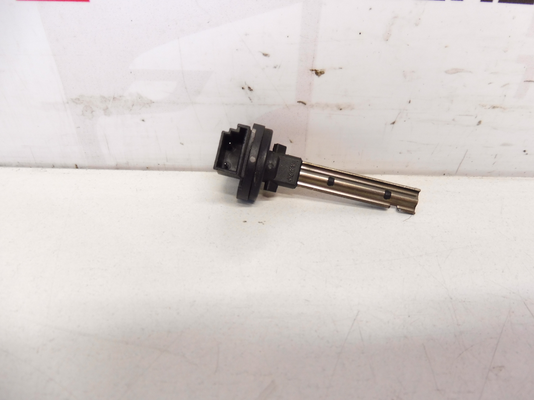 Citroën Peugeot 643695 temperature sensor