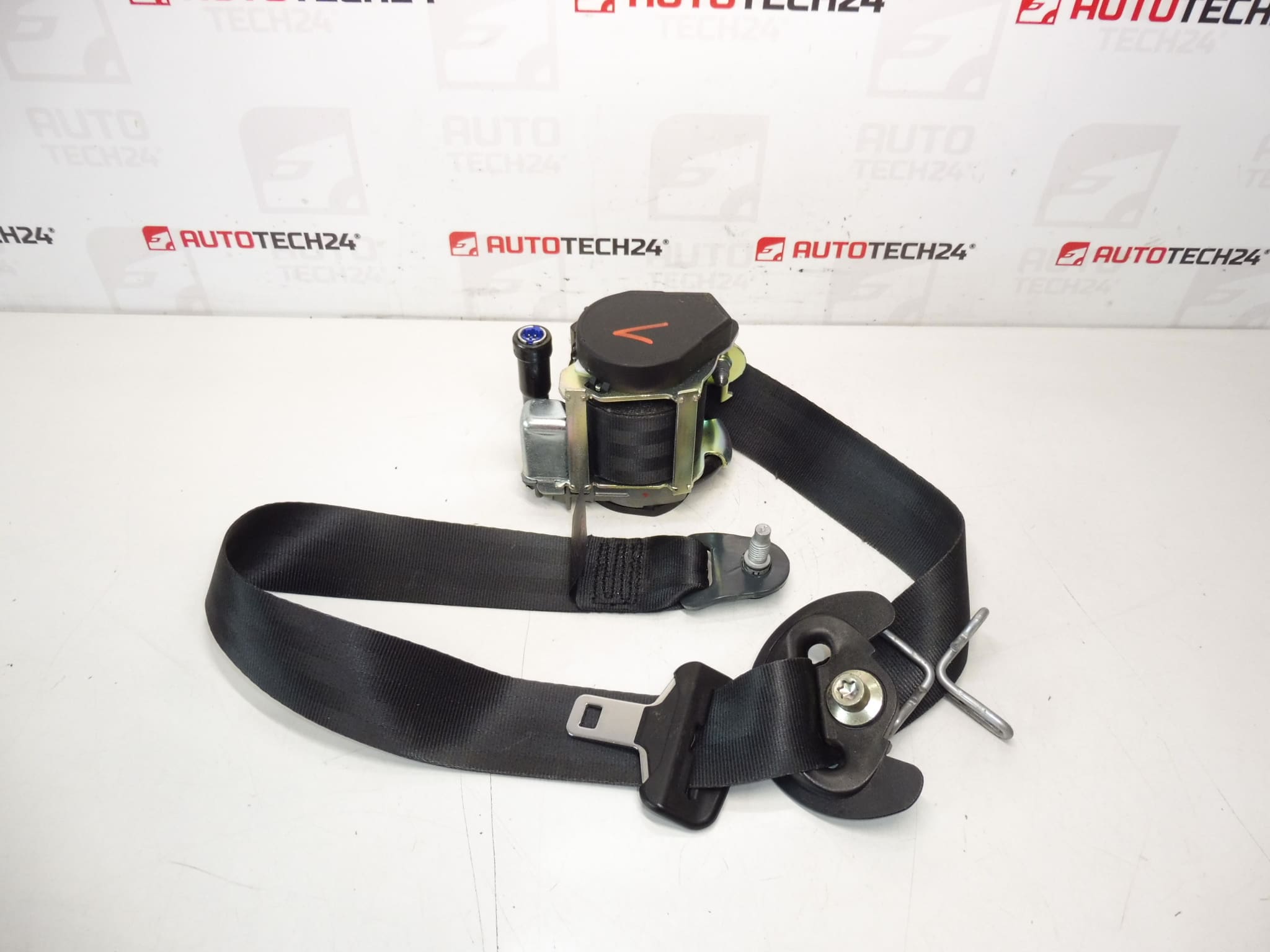 Safety belt driver Peugeot 308 96568574xx 8975K6