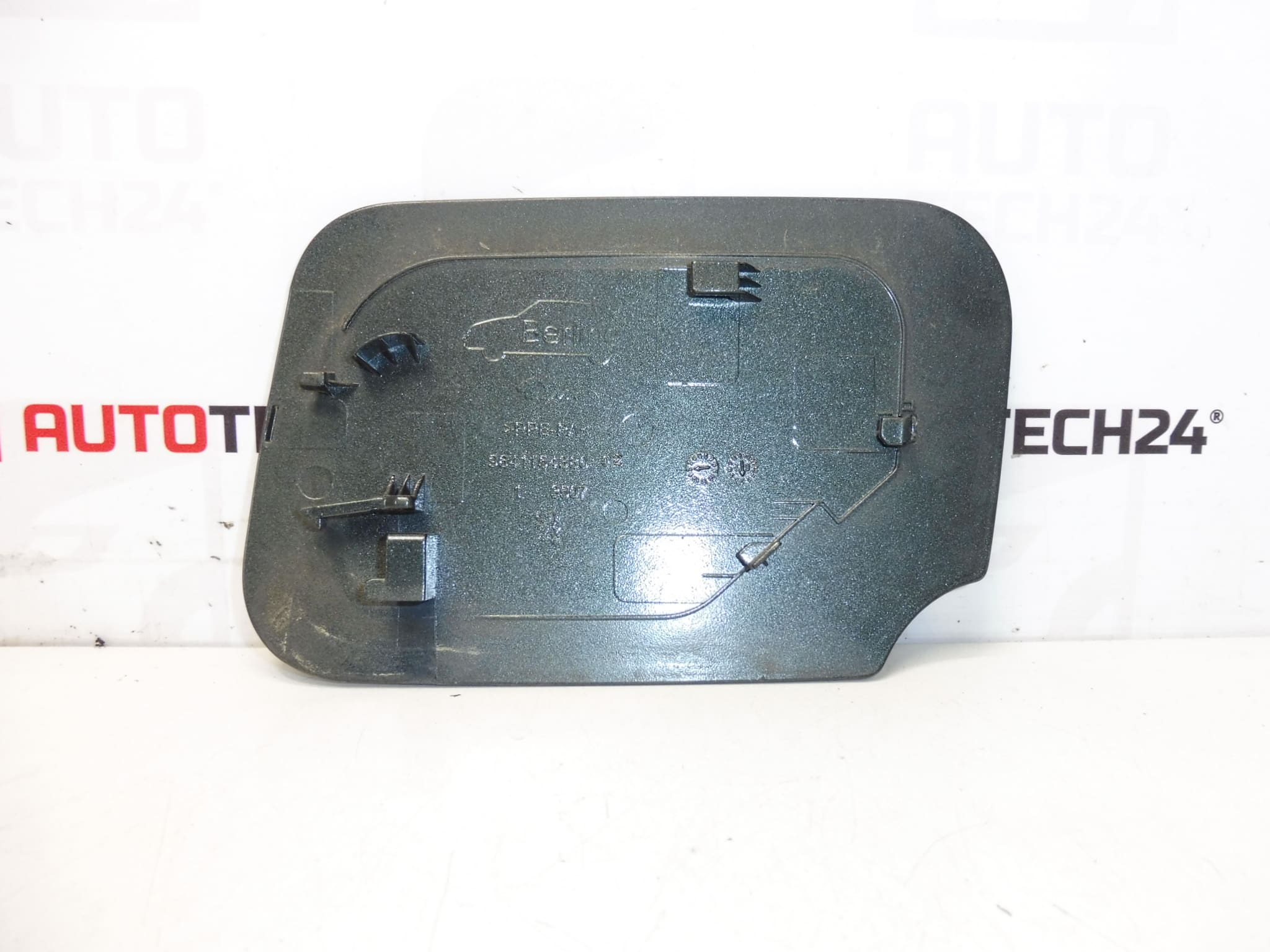 Fuel Tank Cap Cover Peugeot 407 Sedan 1517A6 EZQC - Image 2