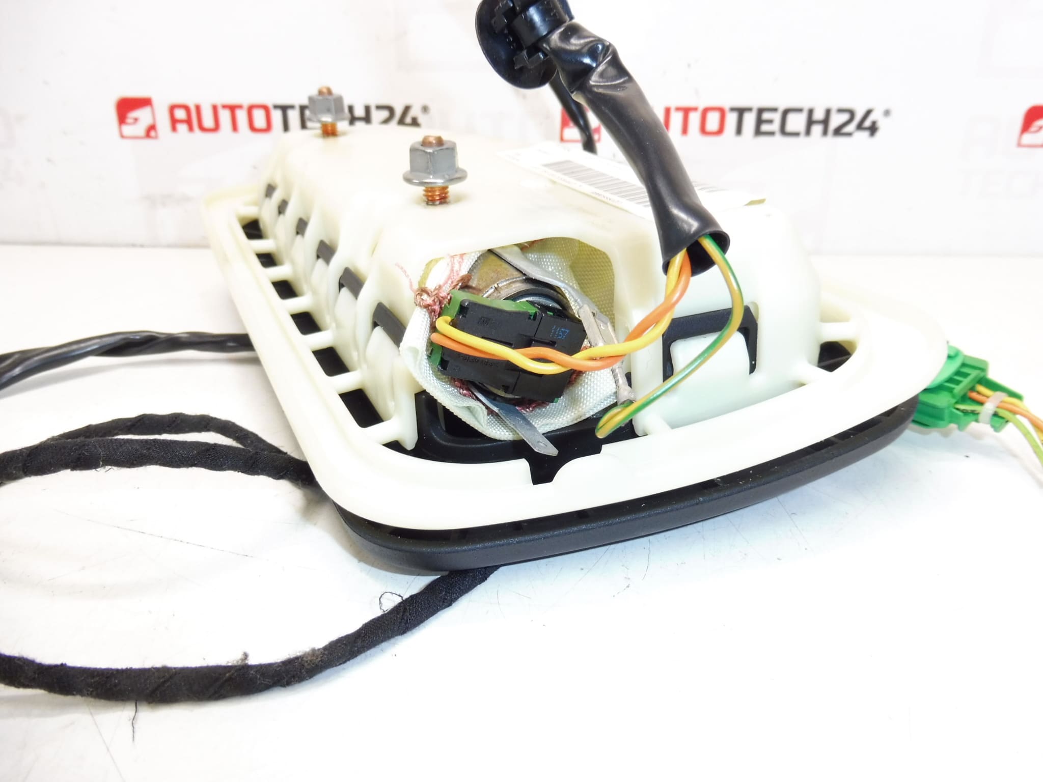 Left Front Seat Airbag with Cable Peugeot 407 96625550ZD - Image 2