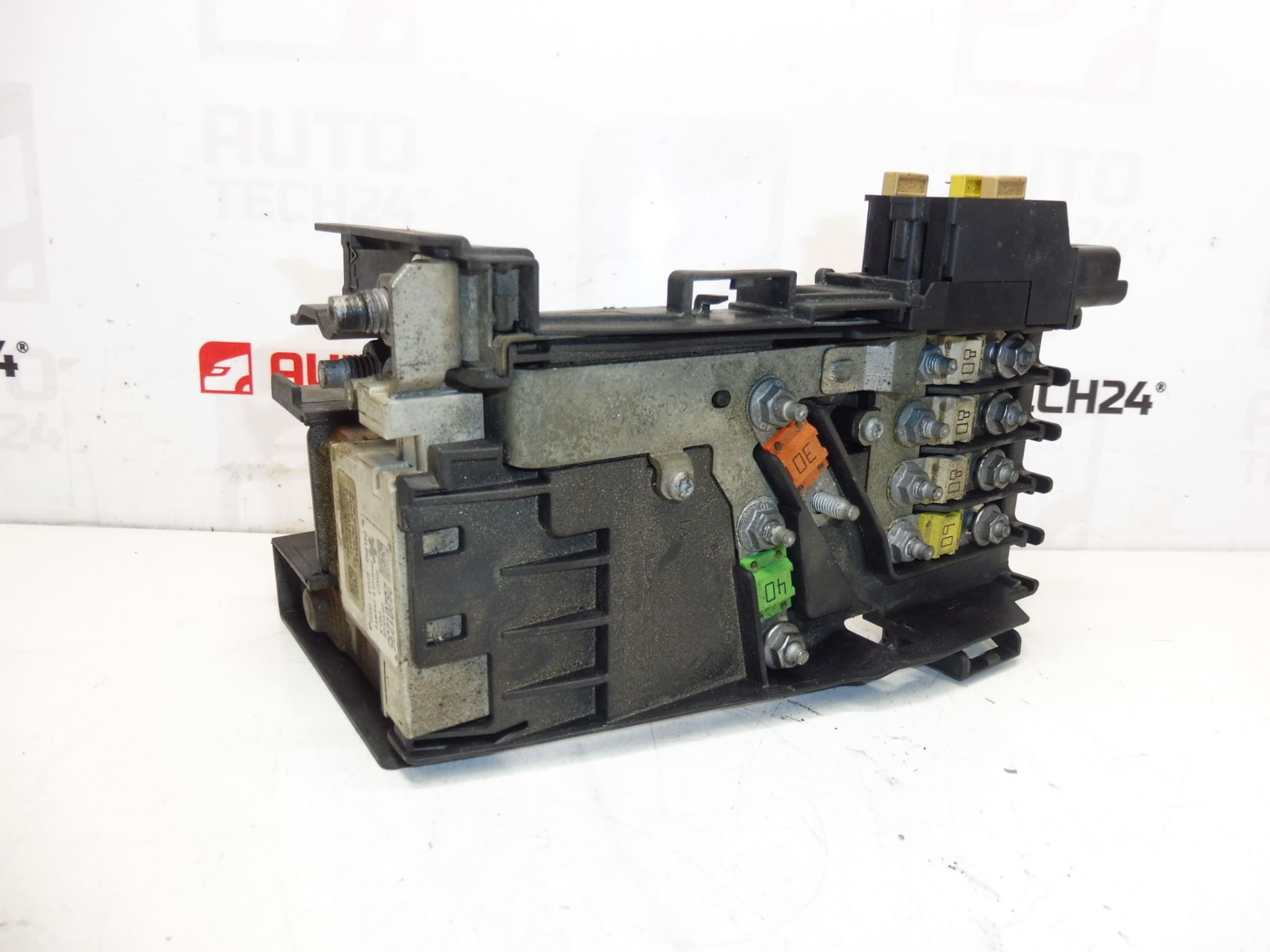 Fuse Module Citroën Peugeot 9665794680 28201235 6500HE - Image 2