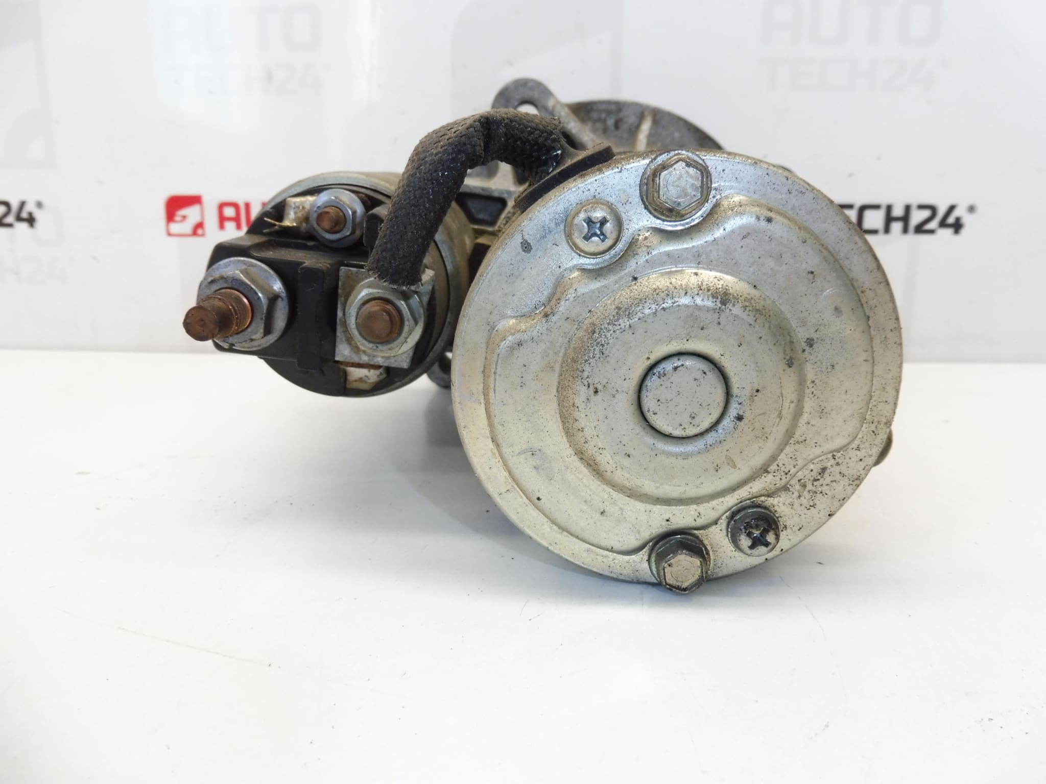 Used starter motor for Citroën/Peugeot 1.8/2.0 16V - part numbers 9656299480 / M000T86081 / 5802CY - Image 2