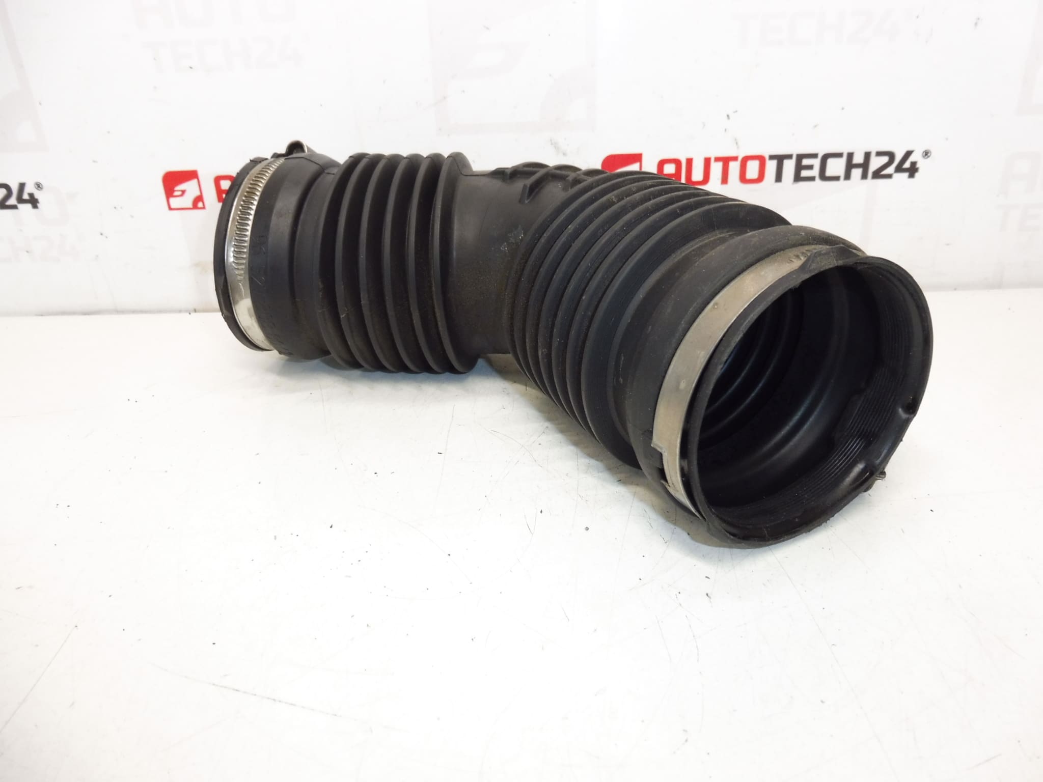 Air Filter Connector 1.8 and 2.0 16V Citroën Peugeot 9652780880 143176 - Image 2