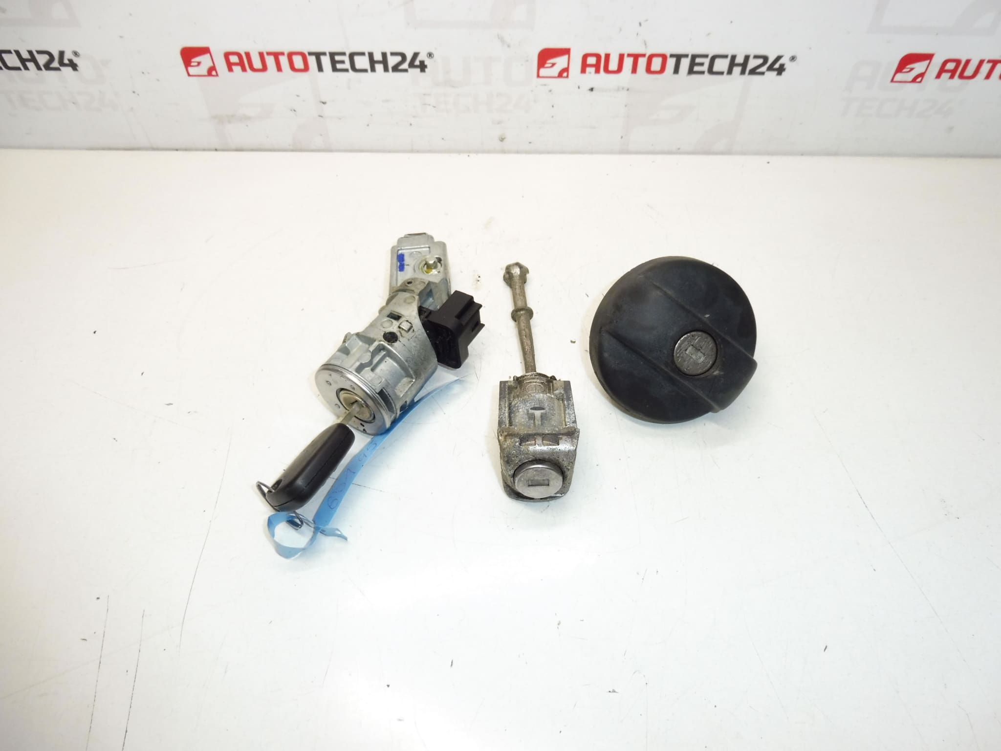 Switch box and lock set one key Citroën C3 Picasso 4162SV