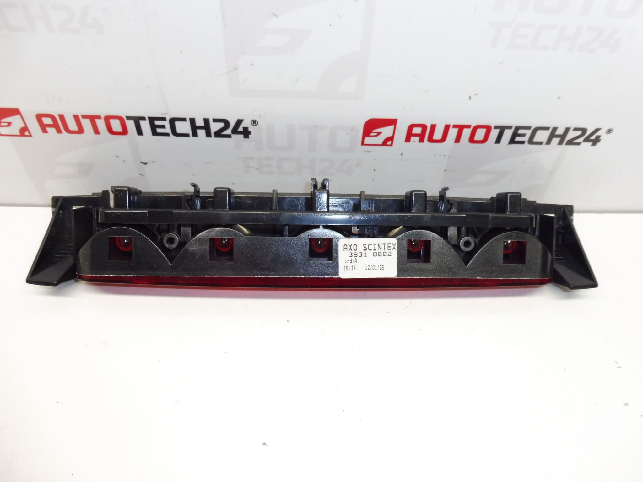 Third brake light for Peugeot 807 / Citroën C8 - part numbers 1401159980, 1489380080 - Image 2