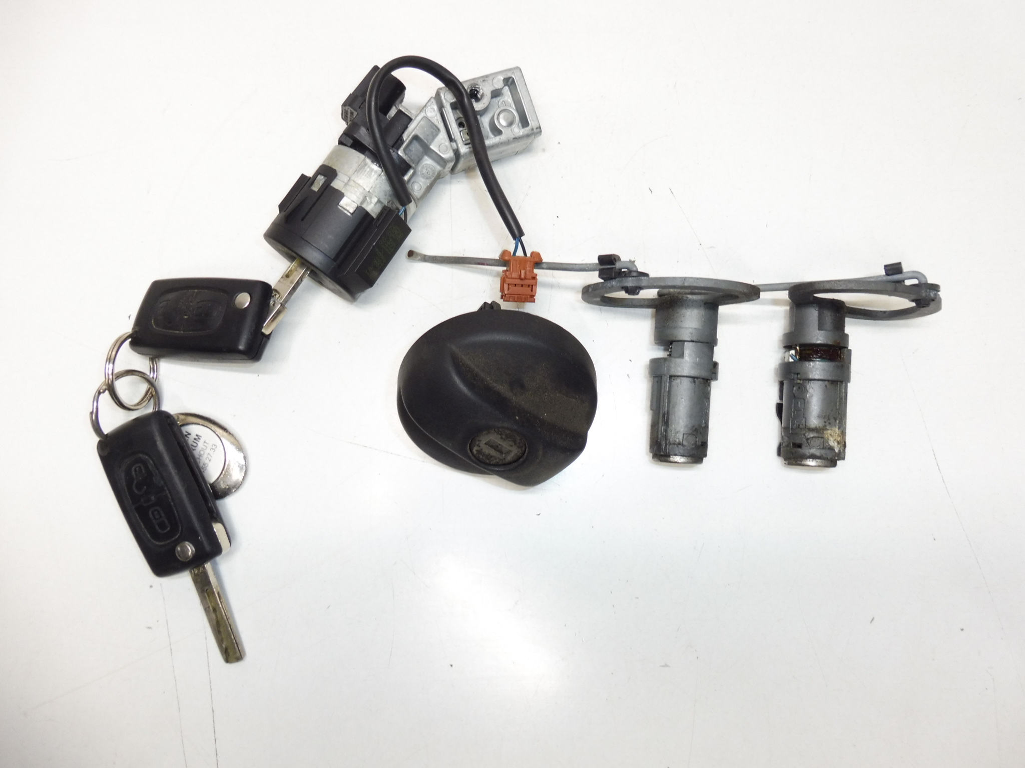 Citroën C8 Peugeot 807 lock set + 2 keys 4162KQ 4162KF