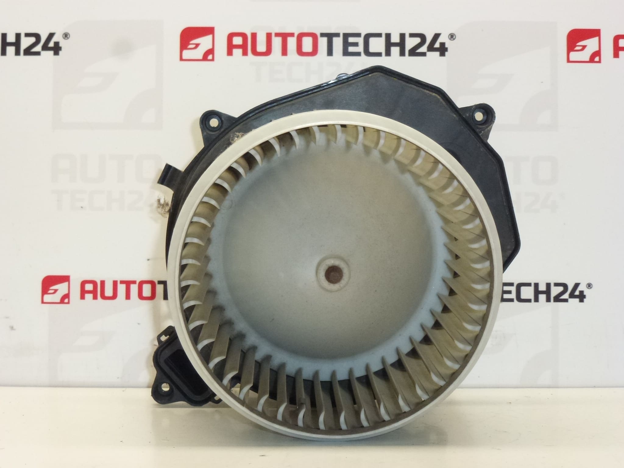 DENSO Heater Fan for Citroën and Peugeot 5E2228200, 6441AS, 6441AR - Image 2