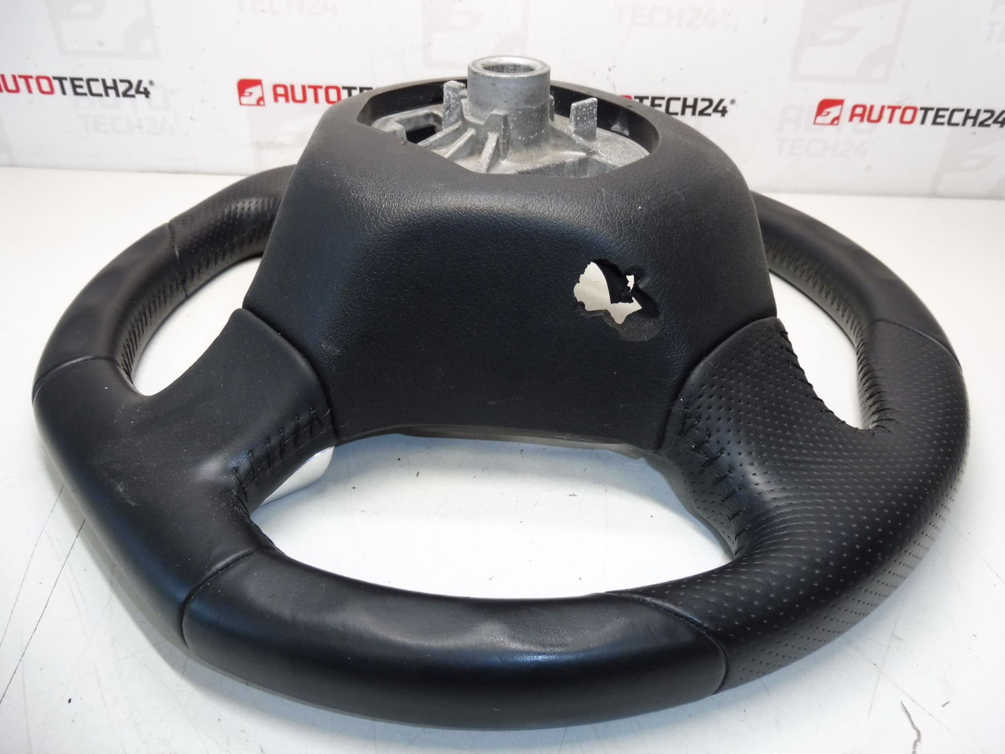 Steering wheel Peugeot 308 96855851D 4112Pa - Image 2