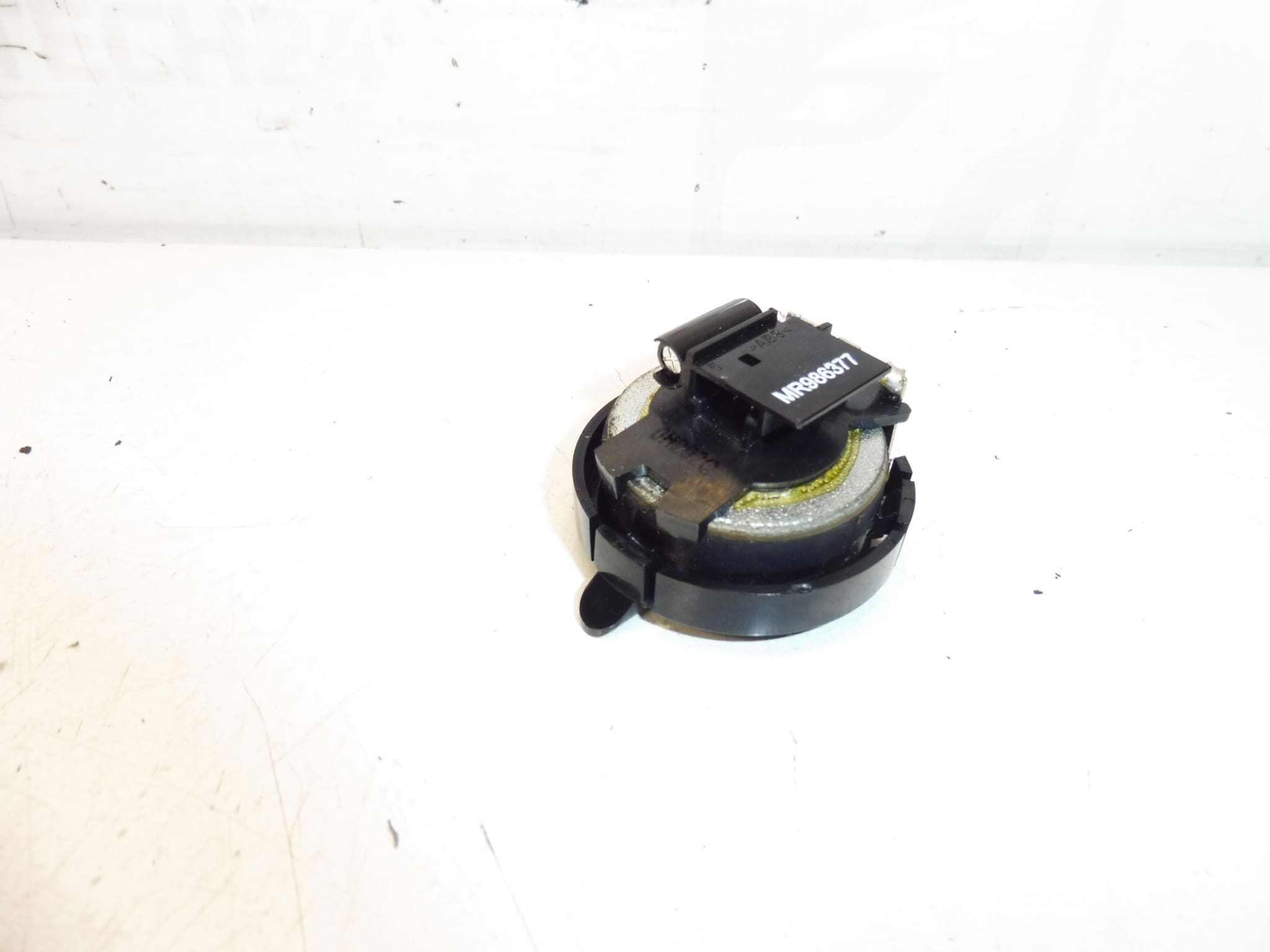 Tweeter speaker for Citroën/Peugeot, Part No. MR986377 / 6563T3 - Image 2