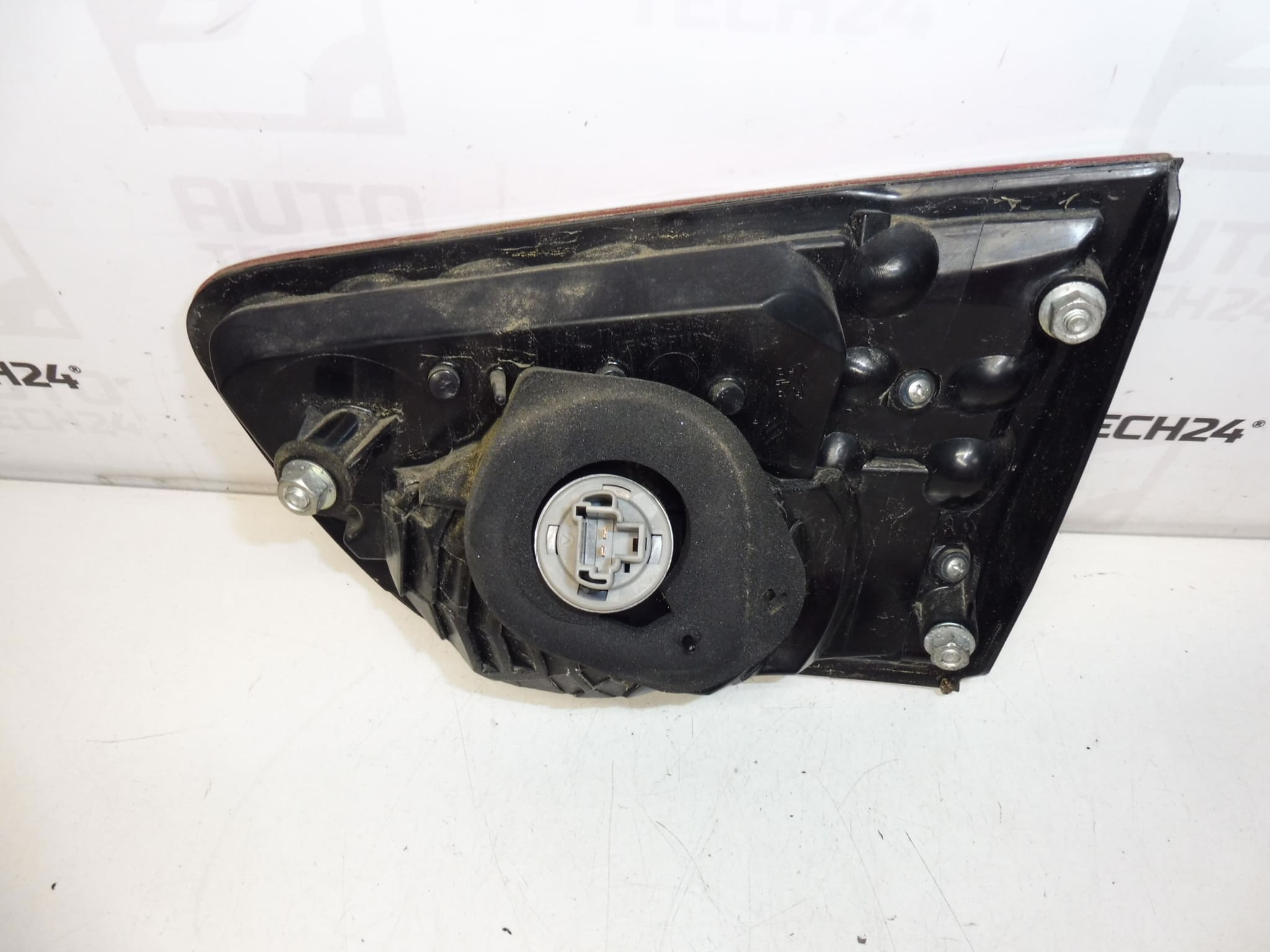 Left rear taillight cover Citroën C-Crosser 6350ek - Image 2