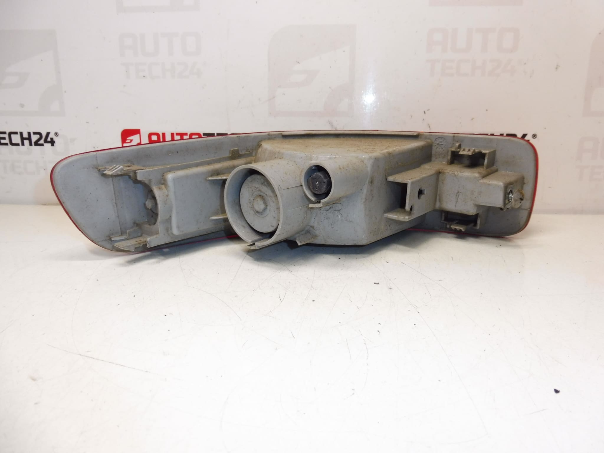 Right rear bumper reflector Citroen C-Crosser 6340F7 - Image 2