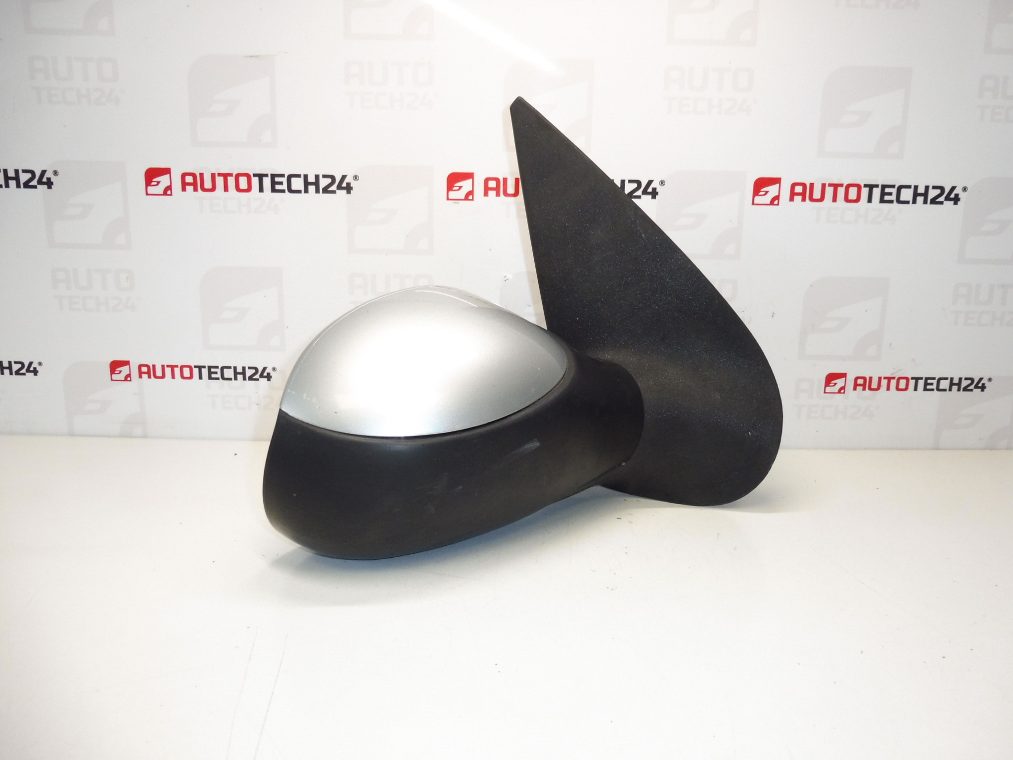 Right mirror Peugeot 206 EZRC 96432613XT 8154JC