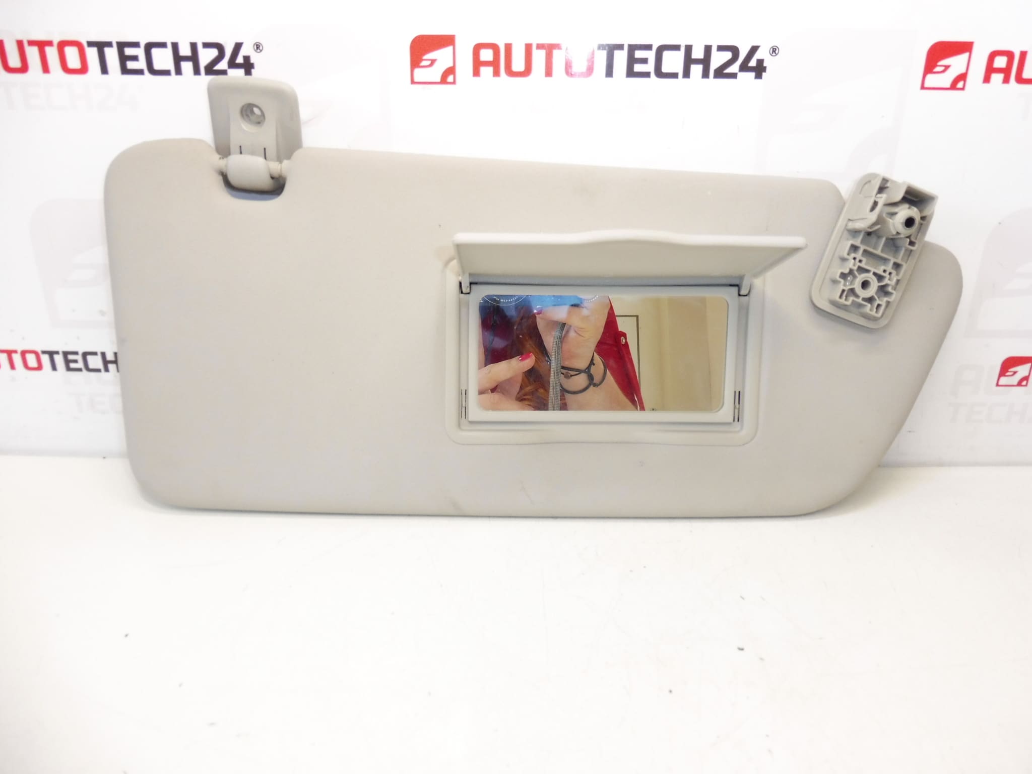 Sun visor Peugeot 308 right 8143VS 8163CS 8163LA - Image 2