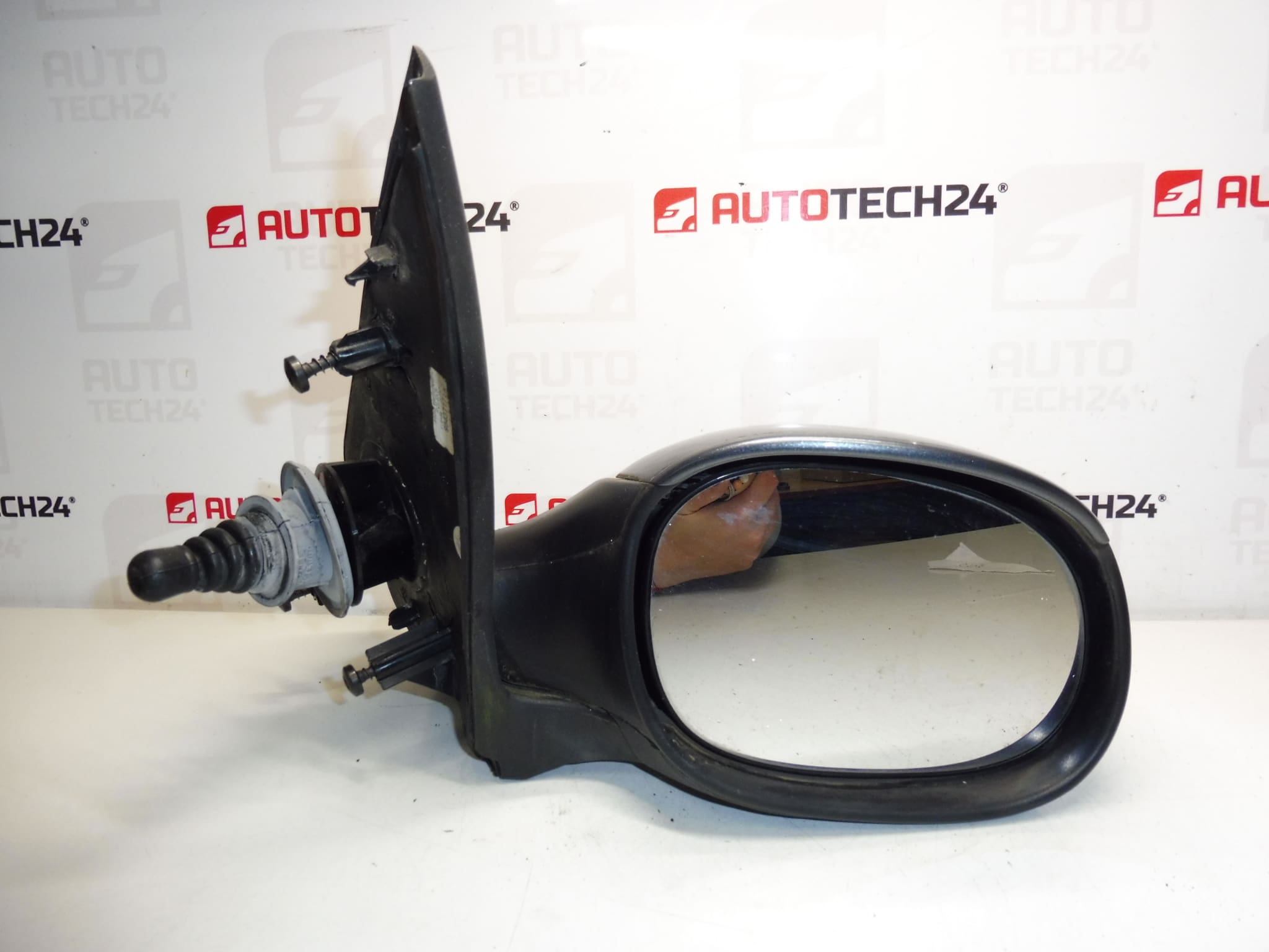 Right mirror Peugeot 206 KTH 96437171XT 8148XY - Image 2