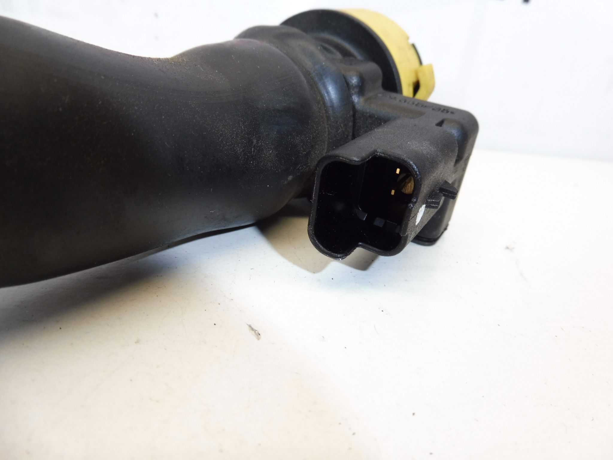 Air connection 1.6 e-HDI Citroën Peugeot 9673593680 9677815380 1434H0