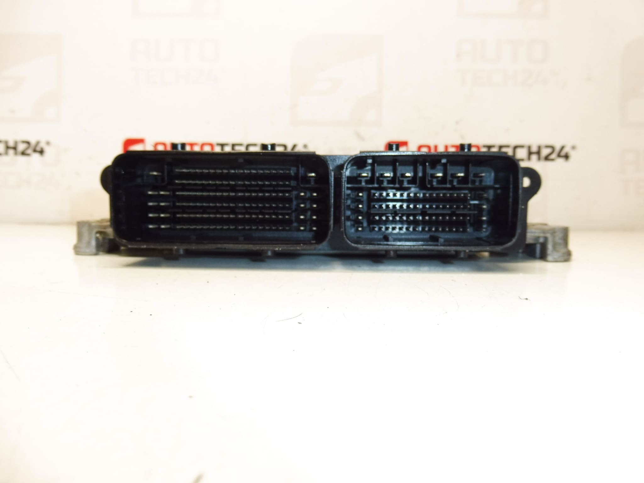 Control unit Bosch MD1CS003 0281037198 9841351080 - Image 2