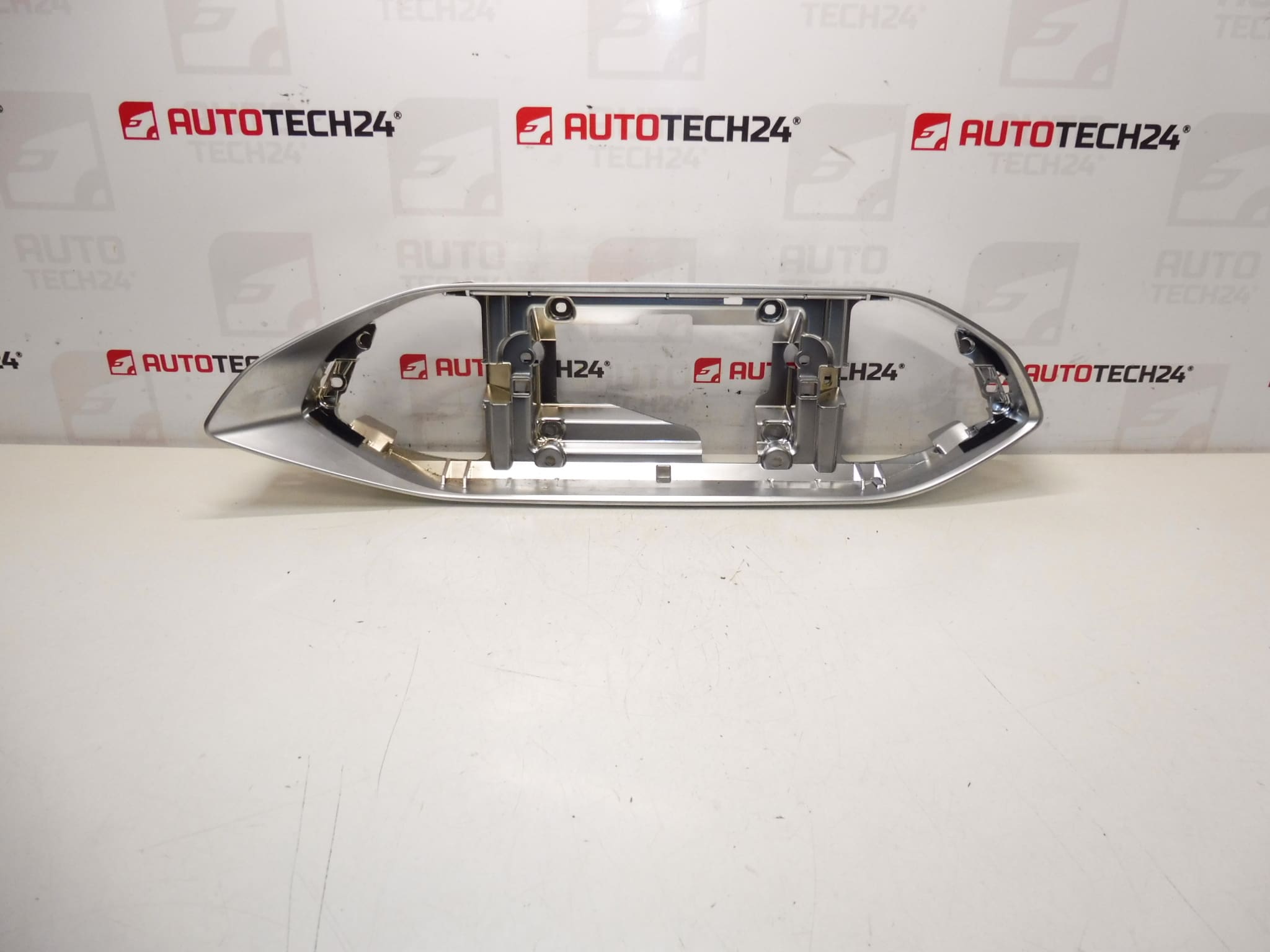 Peugeot 308 T9 Dashboard Panel 98075499VV