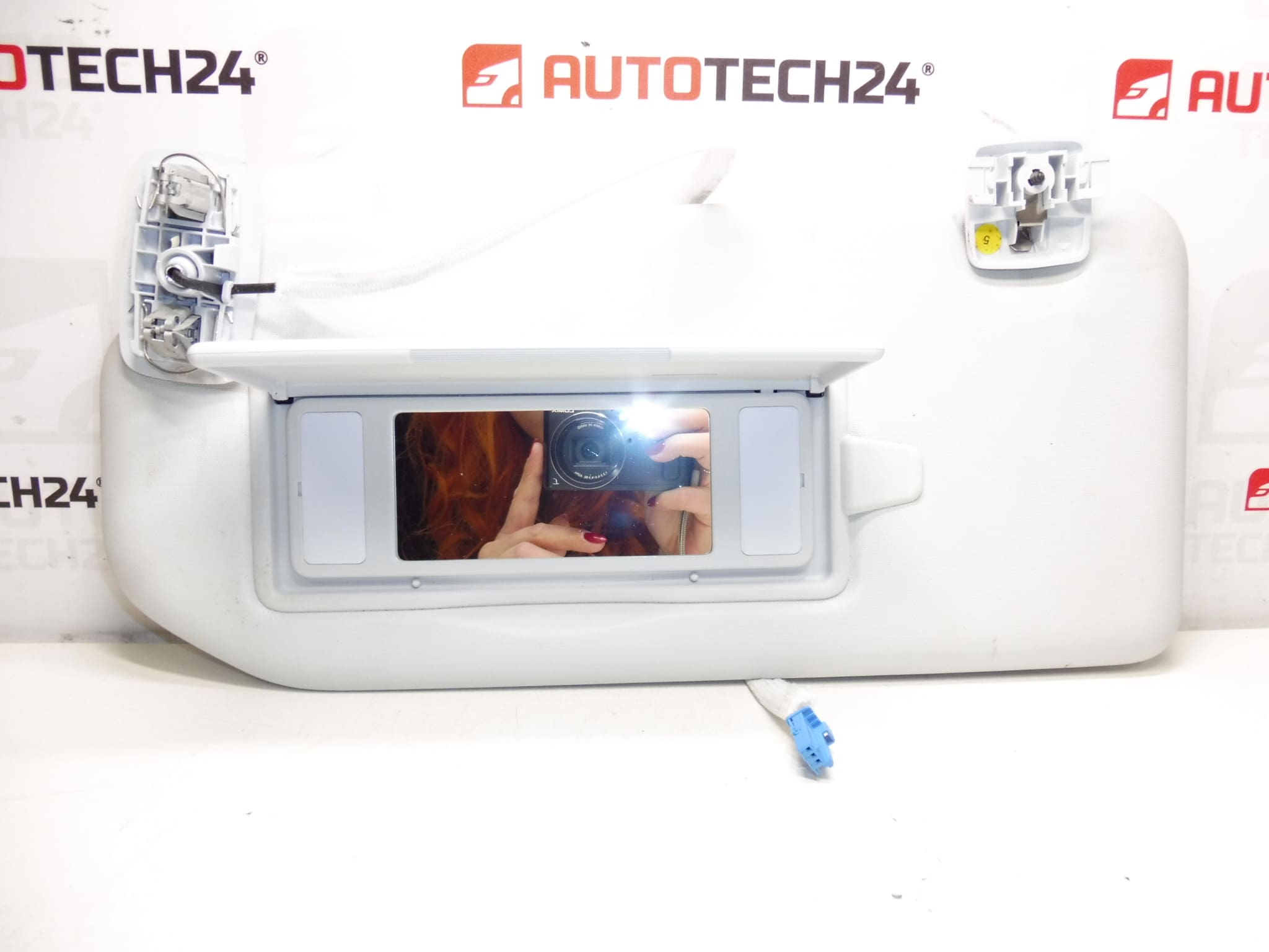 Driver sun visor Peugeot 308 T9 16105437PR 98284441PR - Image 2