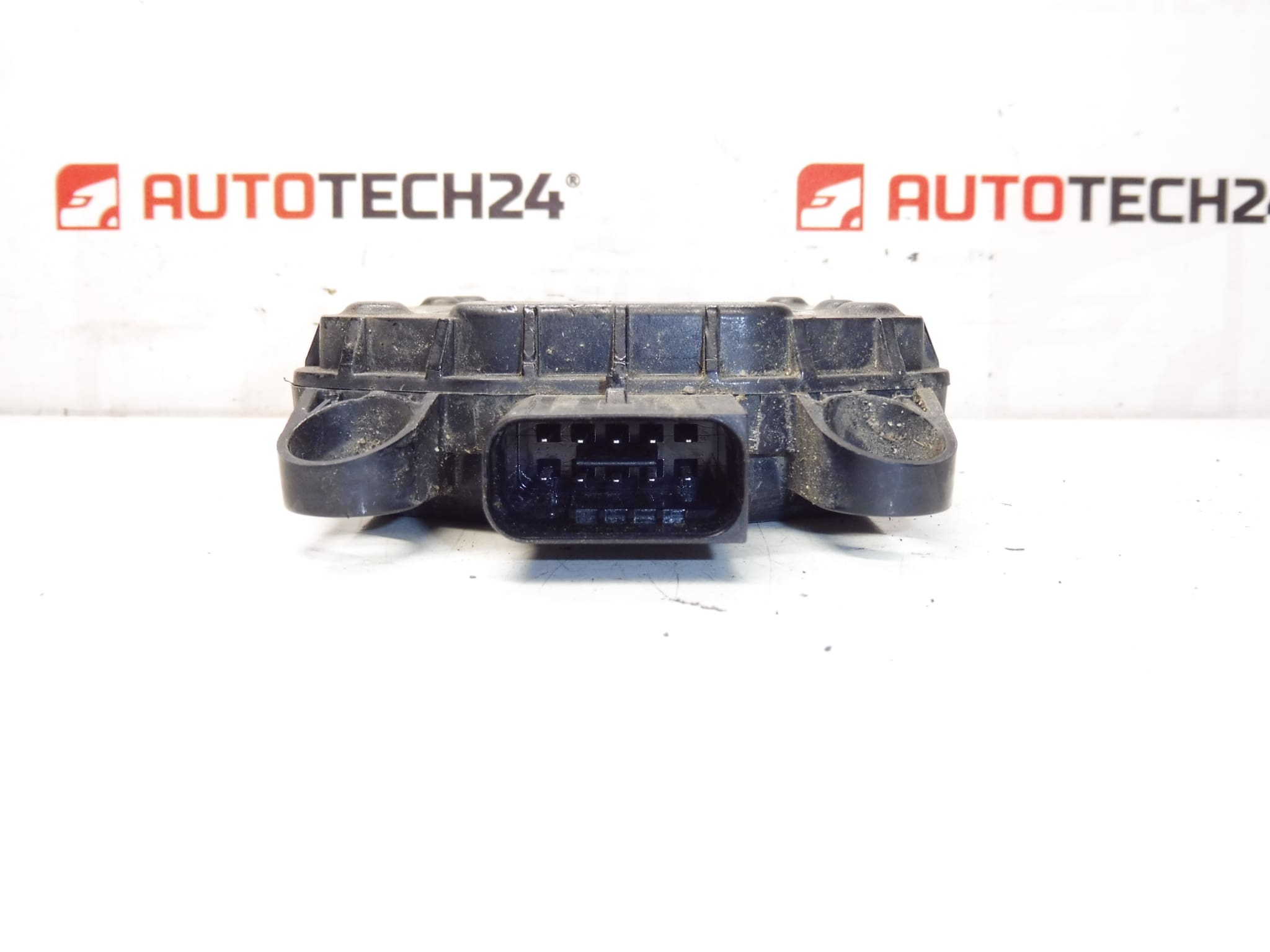 TRW 9800563180 cruise control radar - Image 2