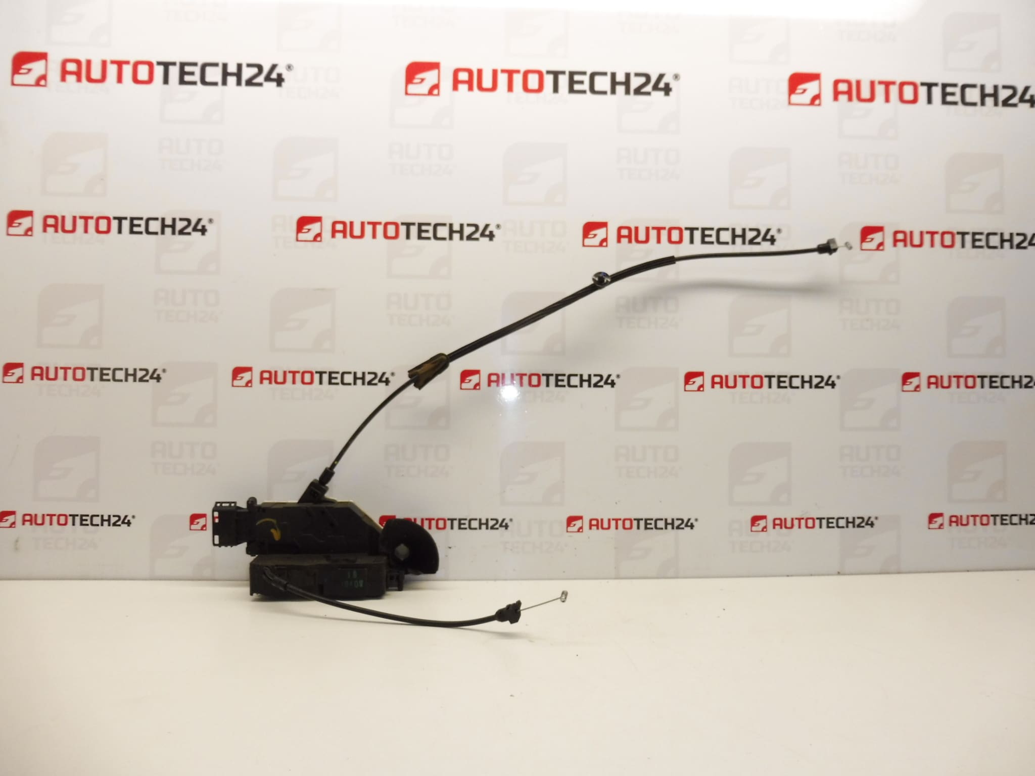 Peugeot 207 driver's door lock 24090816 24087819 24091816