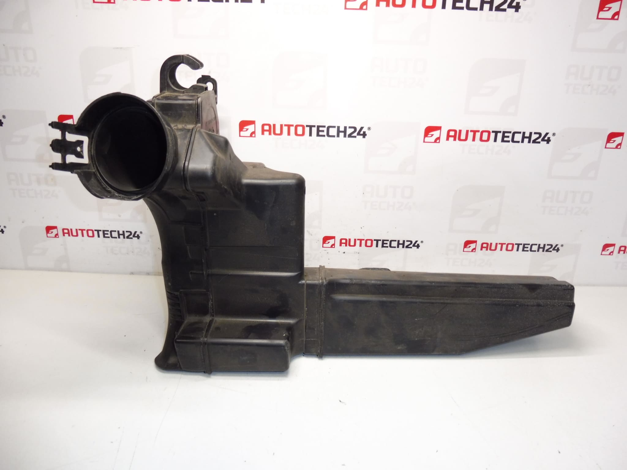 Air intake resonator 1.4 VTI 70 kW 8FS Citroën Peugeot 9683339380 1436Q7 - Image 2