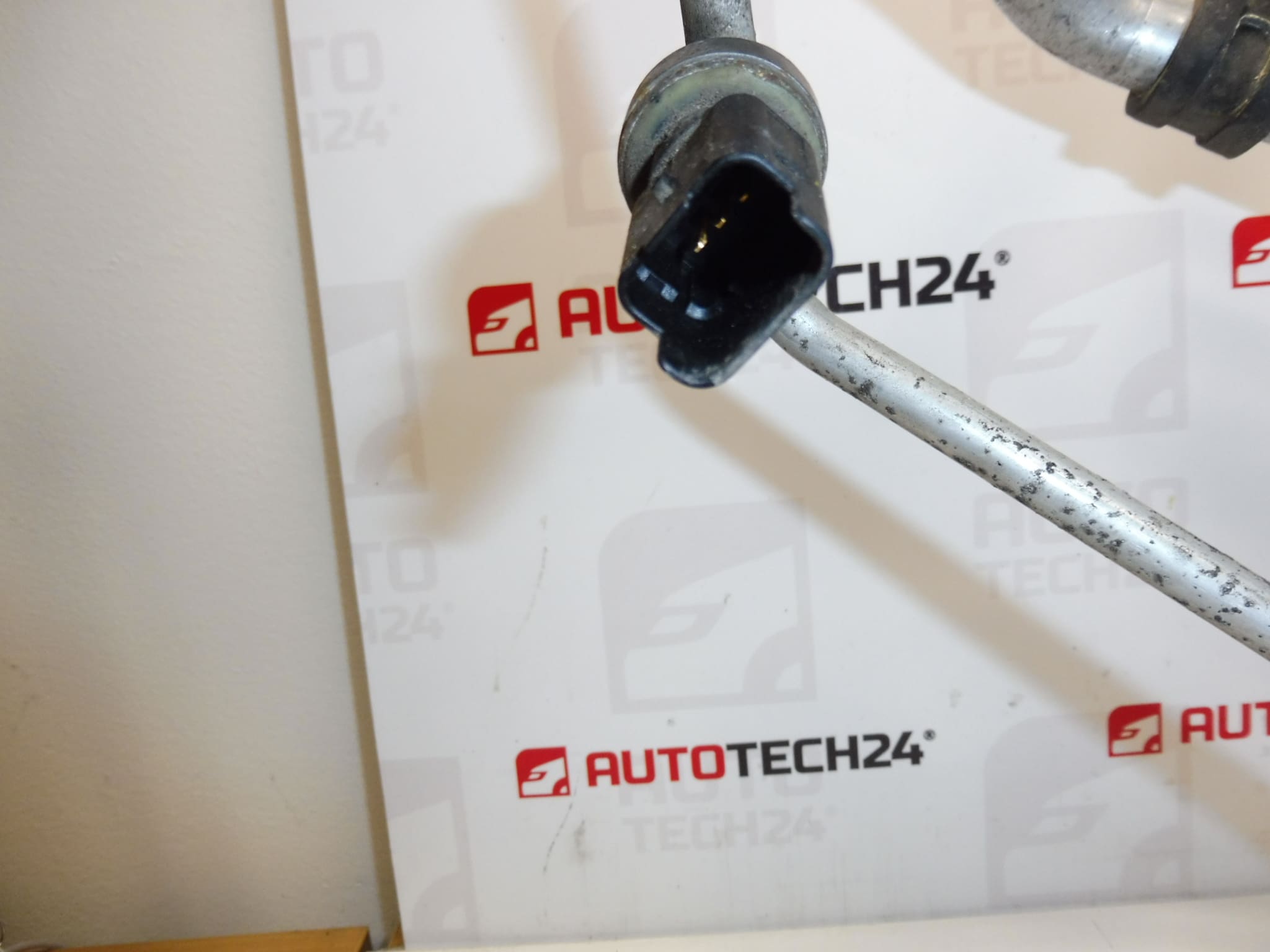 Climate pipe Peugeot 207 9671596080 9800886980 6477J1 - Image 2