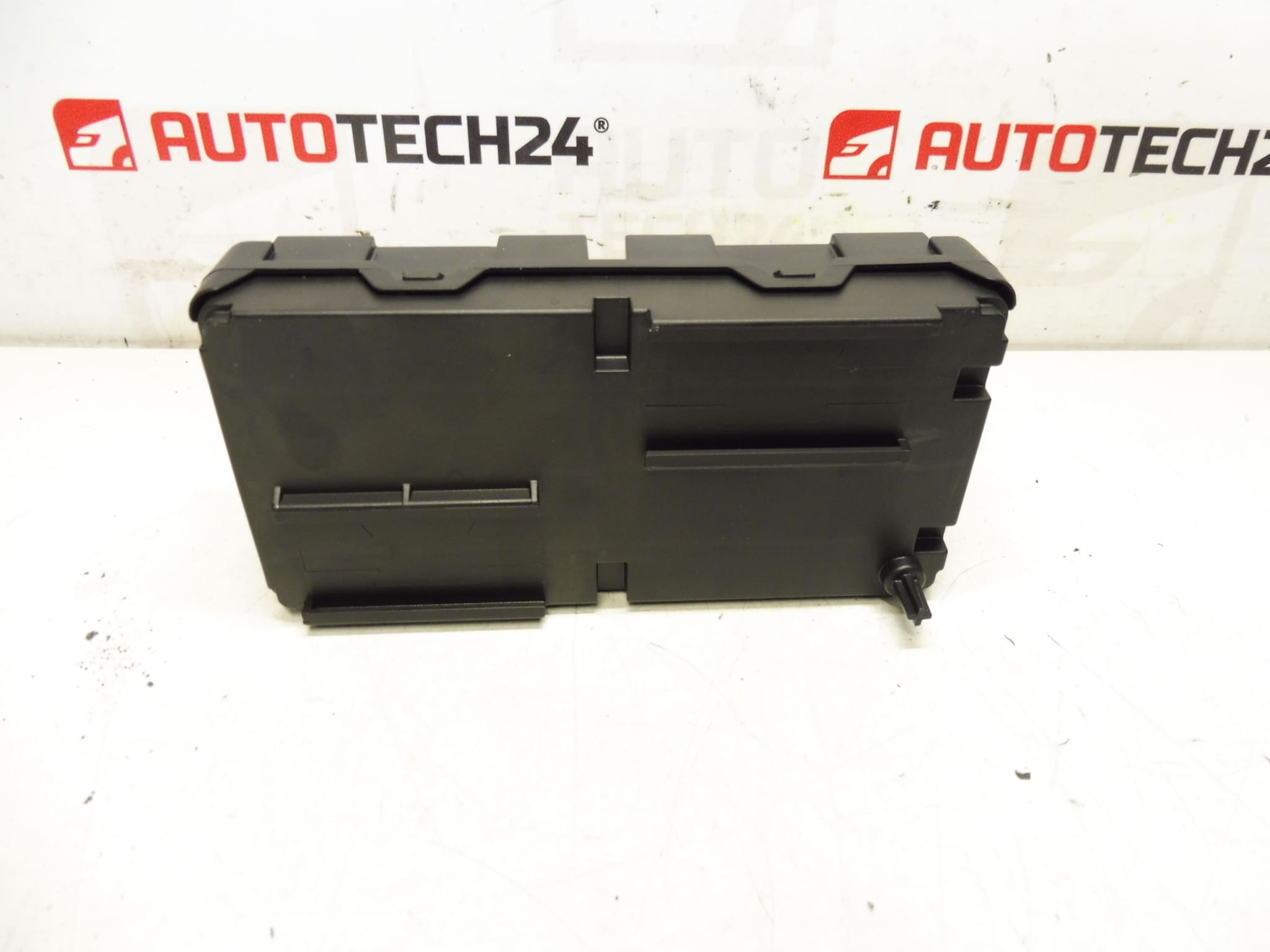 Inflator unit Citroën C5 II 9660499380 5430F6 - Image 2