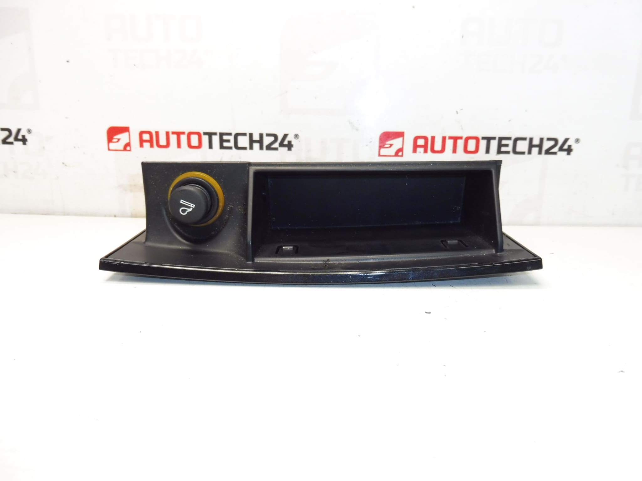 Peugeot 407 dashboard ashtray 8231NW - Image 2
