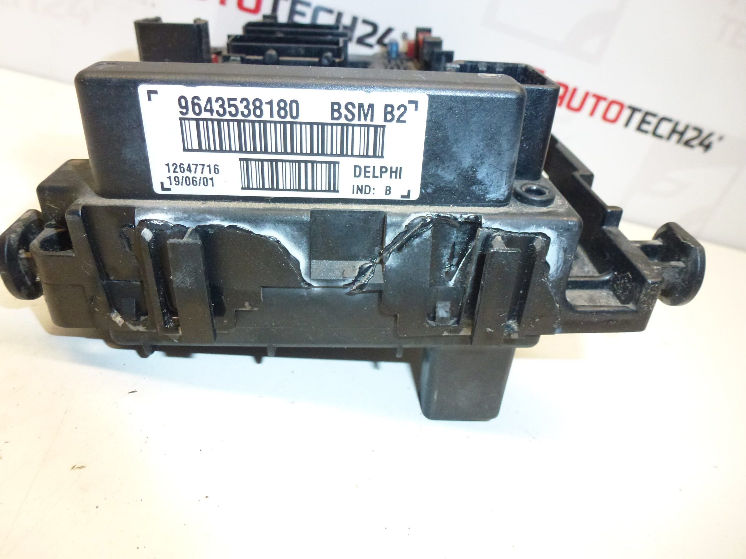 BSM B2 Delphi (Engine Fuse And Relay Box) Citroën Peugeot 9643538180
