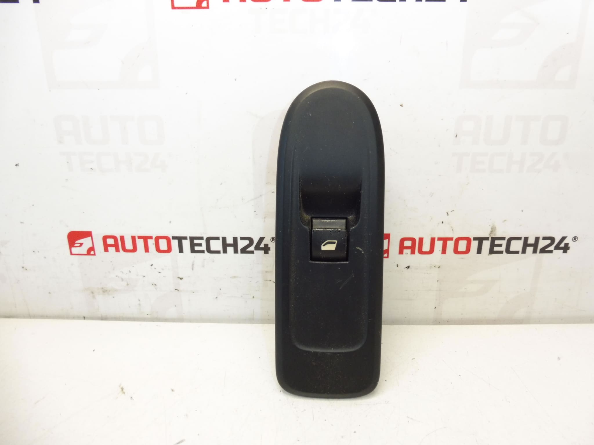 Window regulator Citroën C3 II (A51) 96637533XT 6490CG