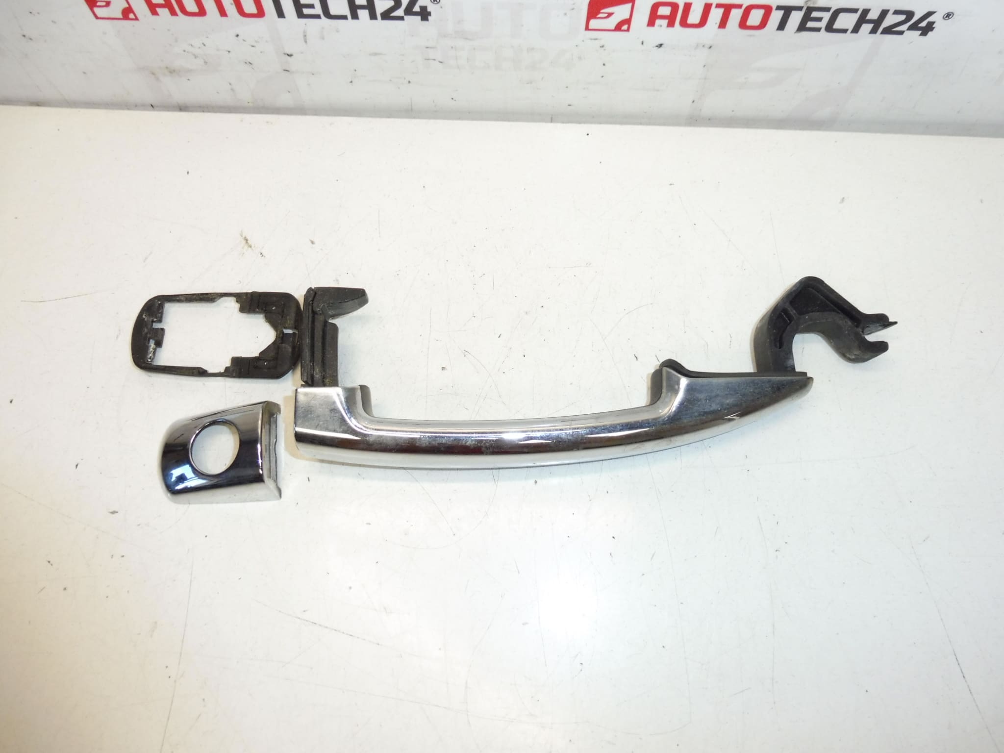 Left front door handle Citroën C3 II (A51) DS3 9101KY - Image 2