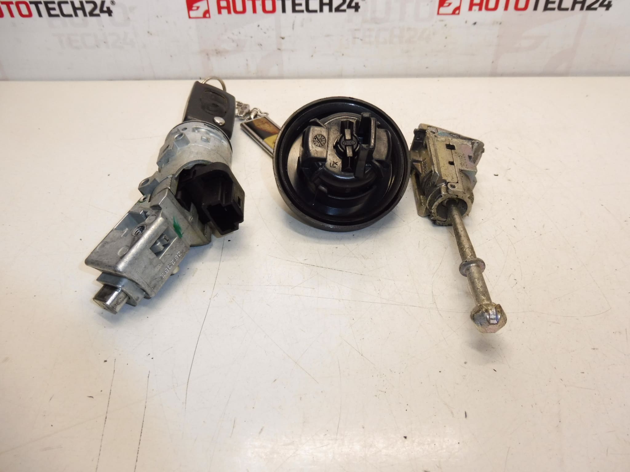 Citroën C3 II (A51) 4162VH 4162PT lock set - Image 2