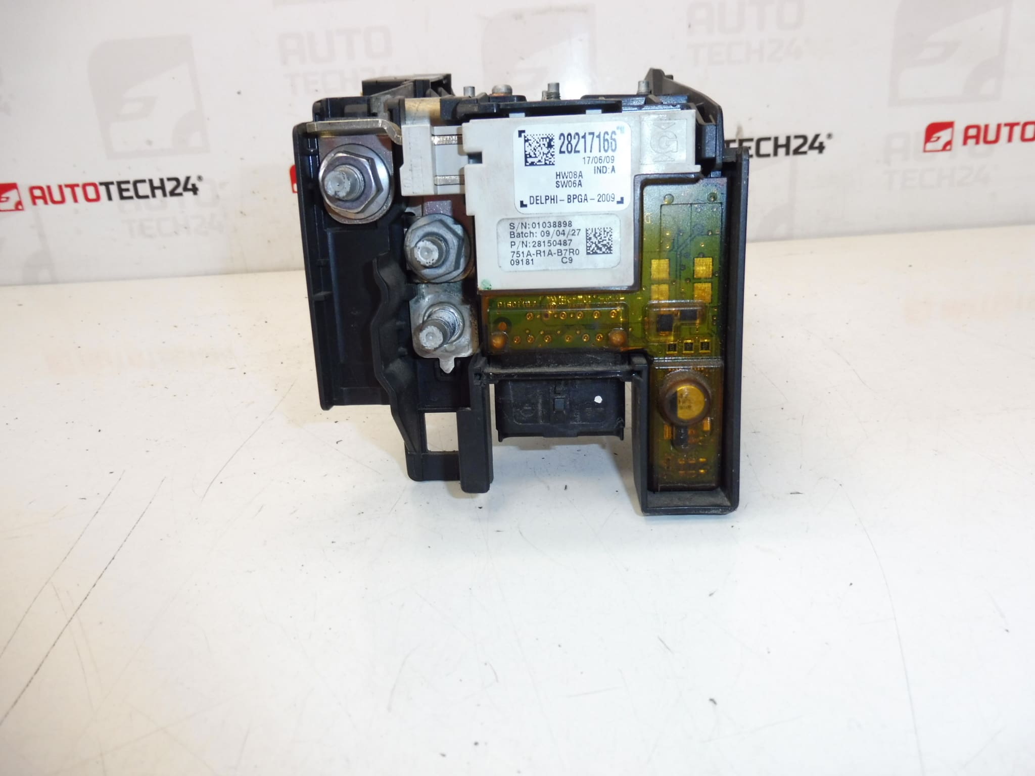 Fuse module Citroën Peugeot 9666527680 28236841 6500GR - Image 2