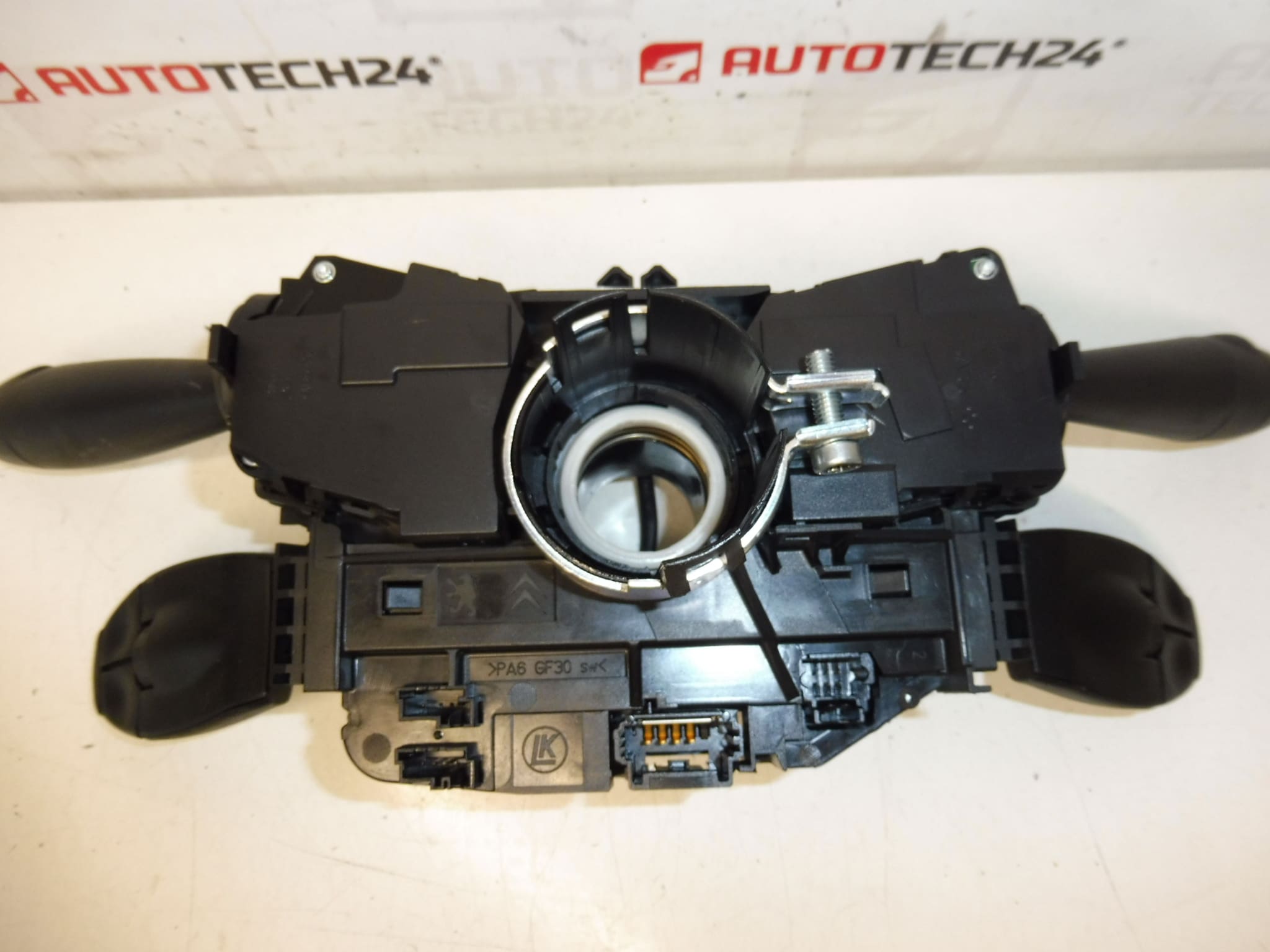 COM2008 Peugeot 3008 5008 Lever Controllers 96773911ZD - Image 2