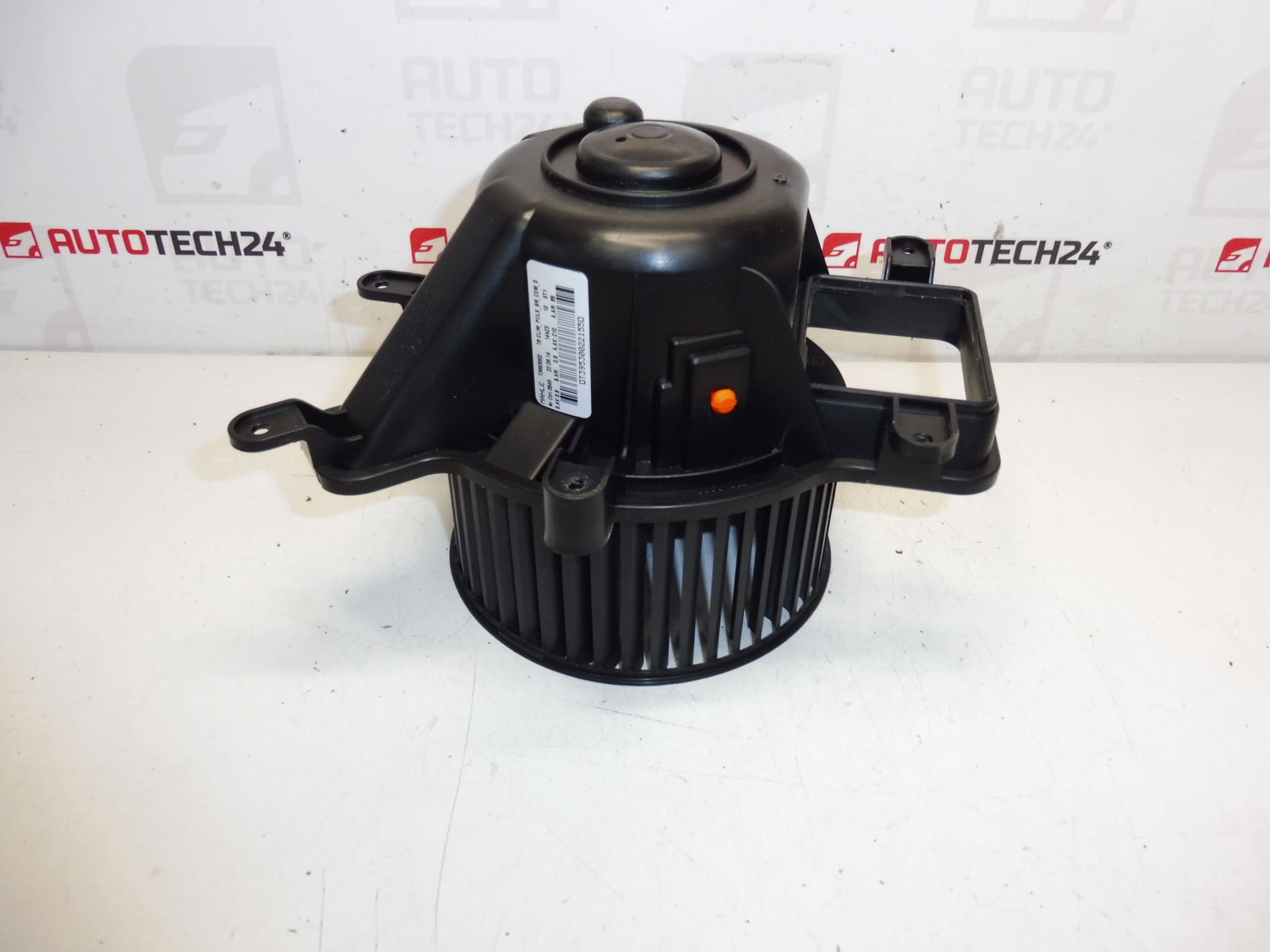 Heater fan Peugeot 3008 5008 T3953002 1606389380