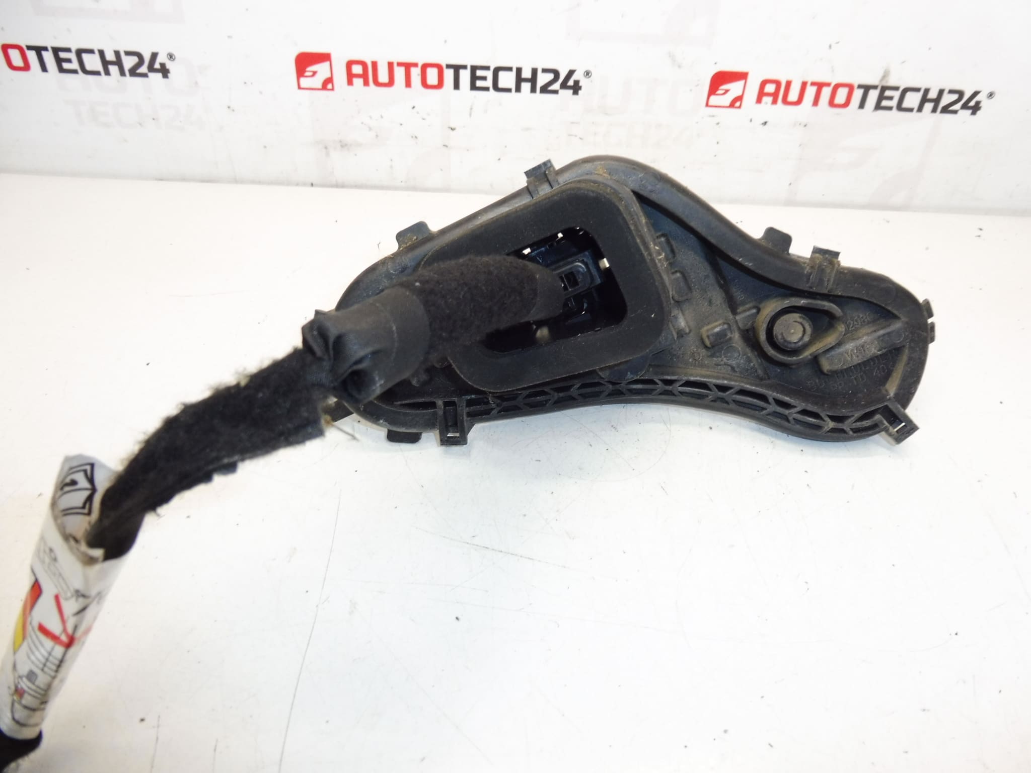 Peugeot 3008 bulb socket 9805510480 - Image 2