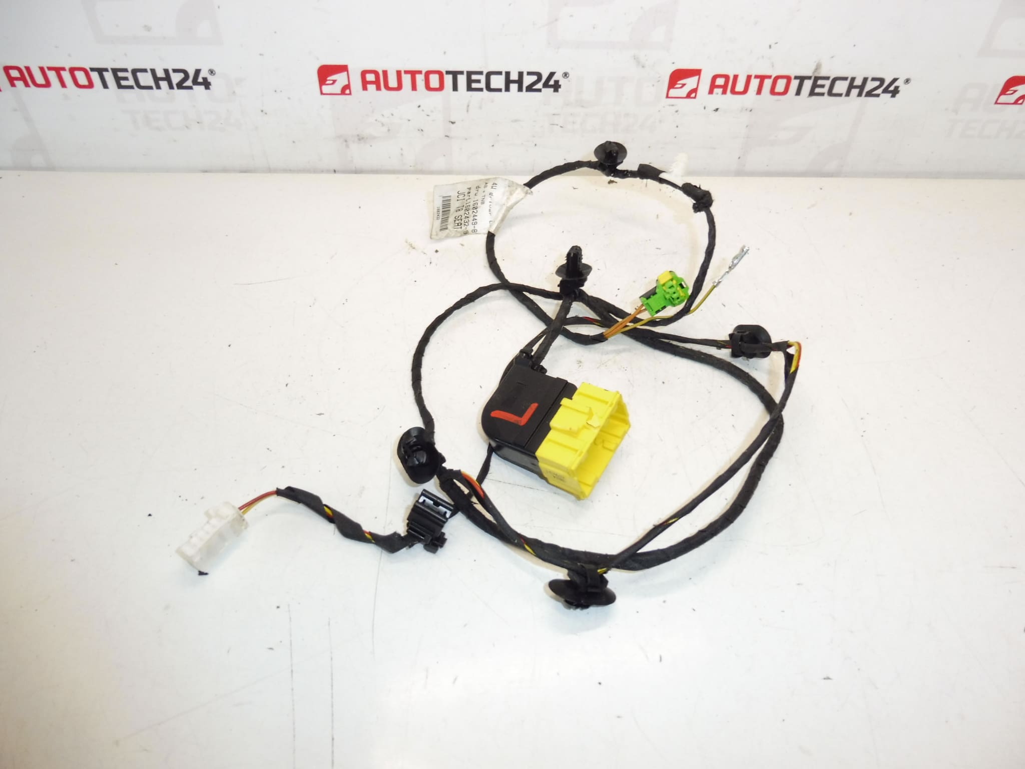Peugeot 3008 5008 6545XR driver seat harness