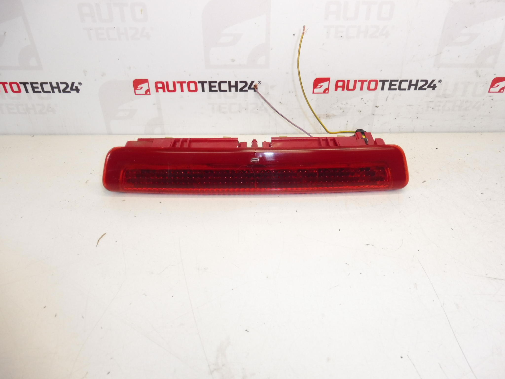 Rear brake light Peugeot 307 SW COMBI 6350Q2