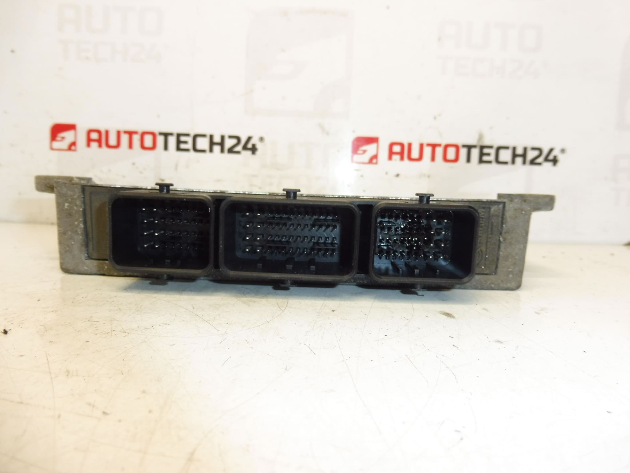 ECU Sagem S2PM-271 1.8 16V 9650132880 9644674580 194214 - Image 2