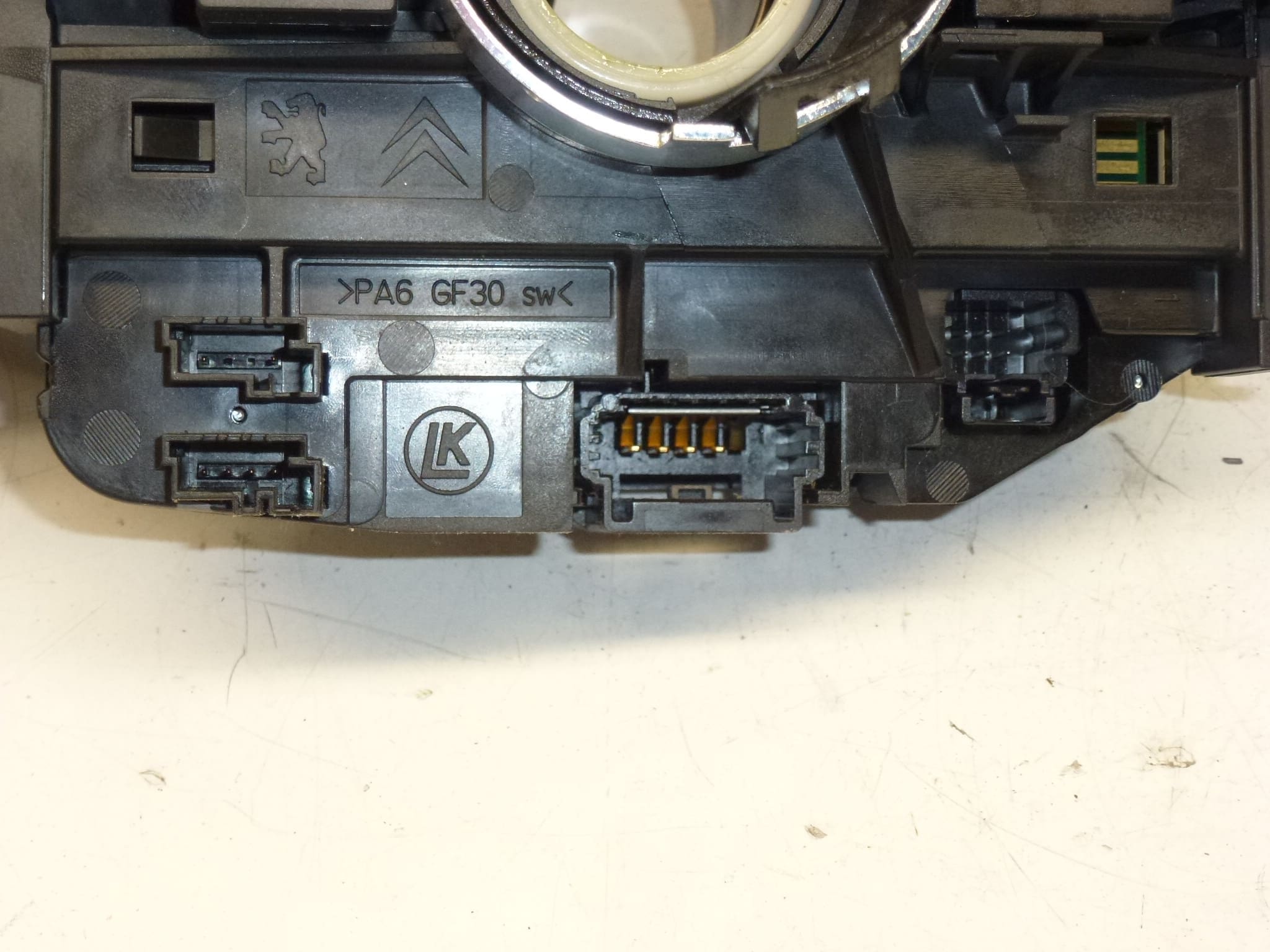Citroën Peugeot 96773911XT 6242WQ Lever Controls - Image 2