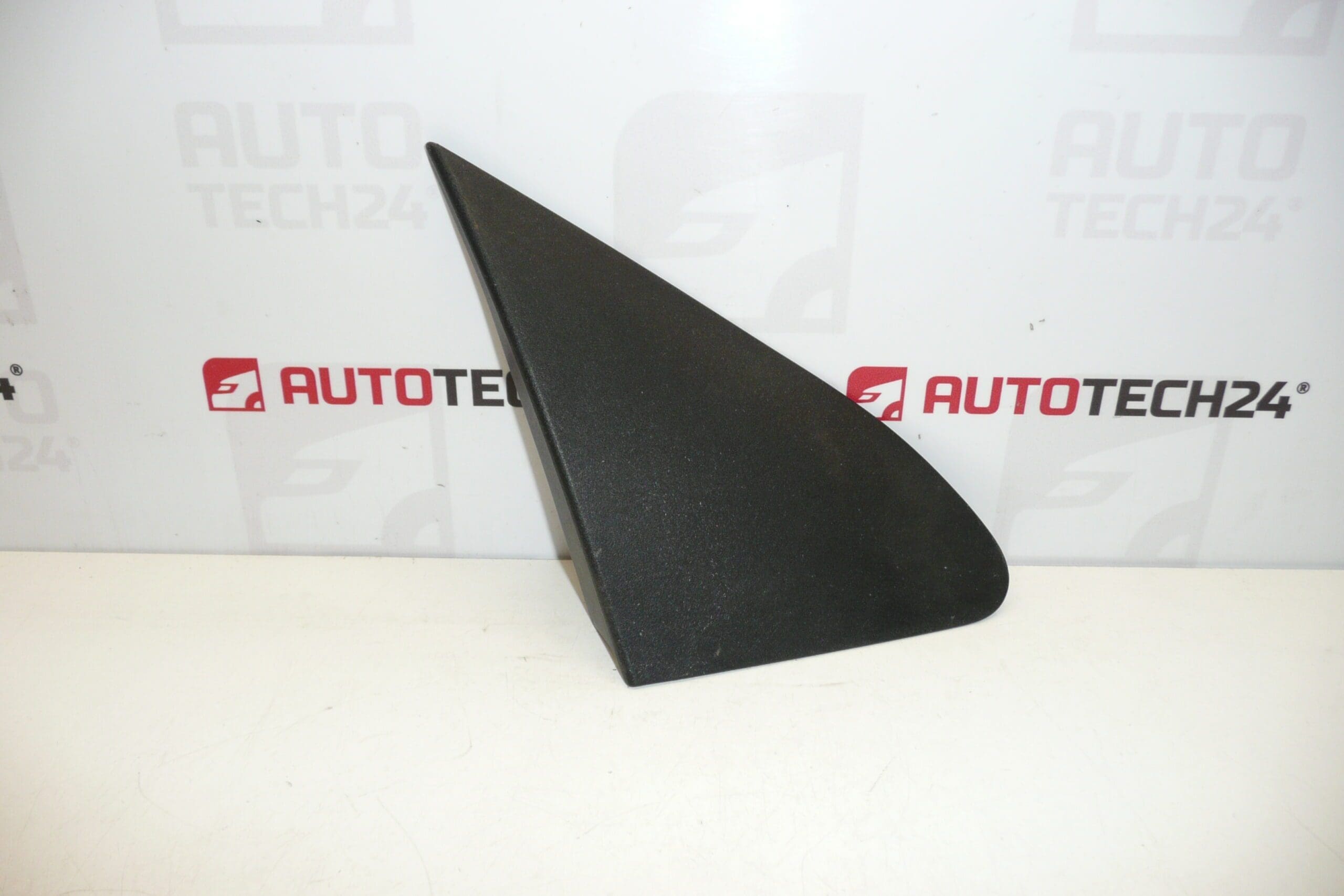 Right Fender Cover Citroën C1 Peugeot 107 60117-0H020 8120Q7