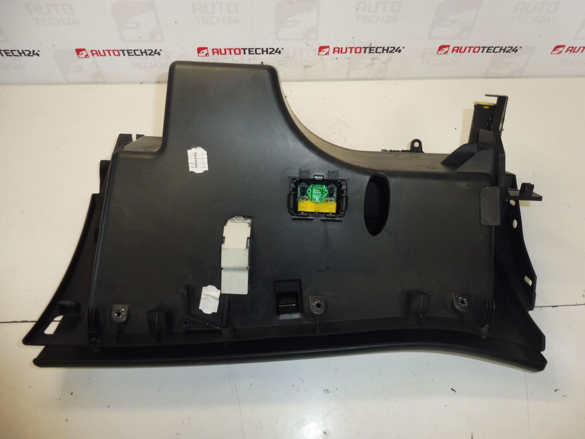 Glove Box Citroën C4 Picasso 8218FH 8218FF 8226CY - Image 2