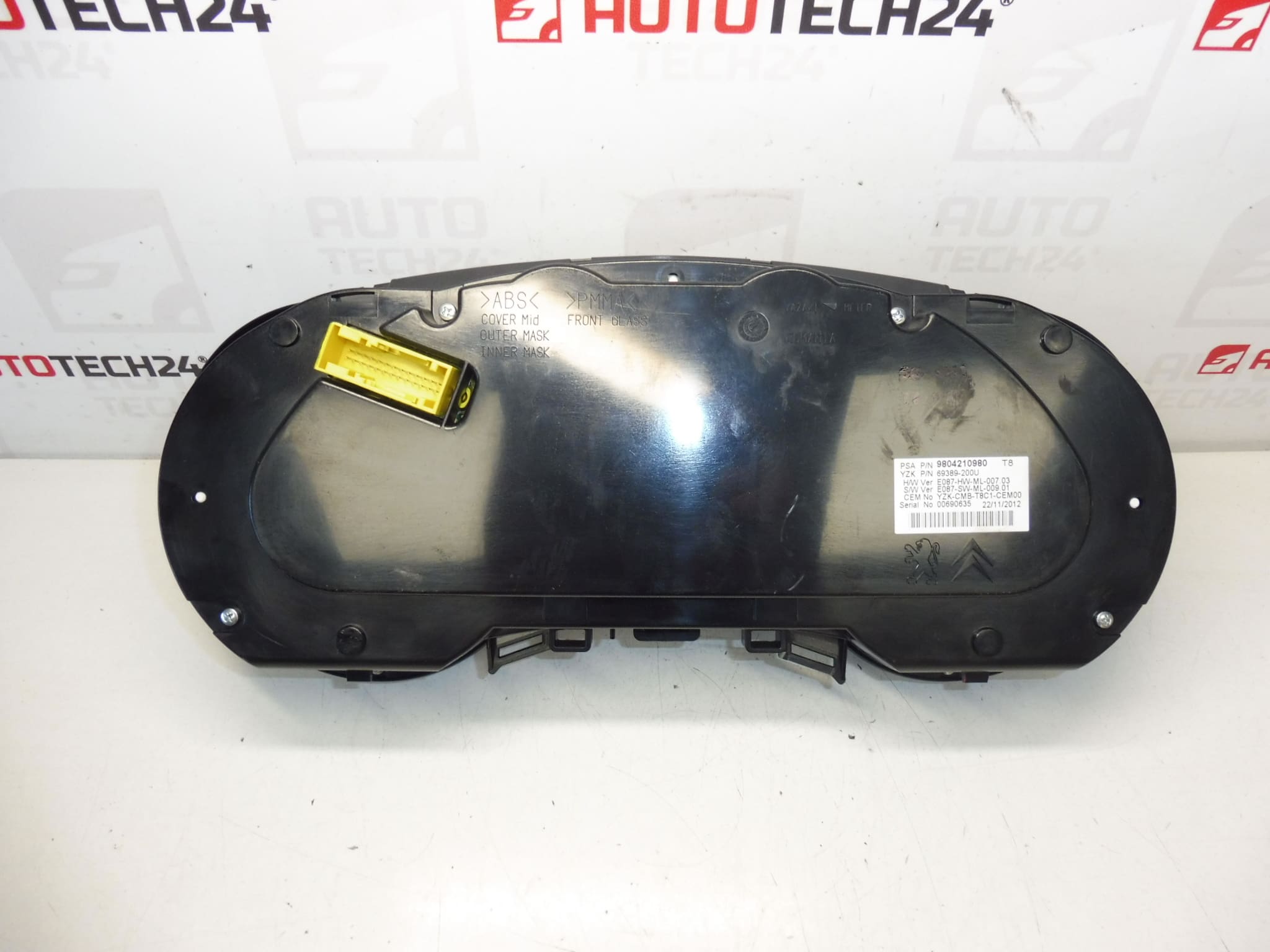 Speedometer 144000km Peugeot 3008 5008 9804210980 980462780 - Image 2