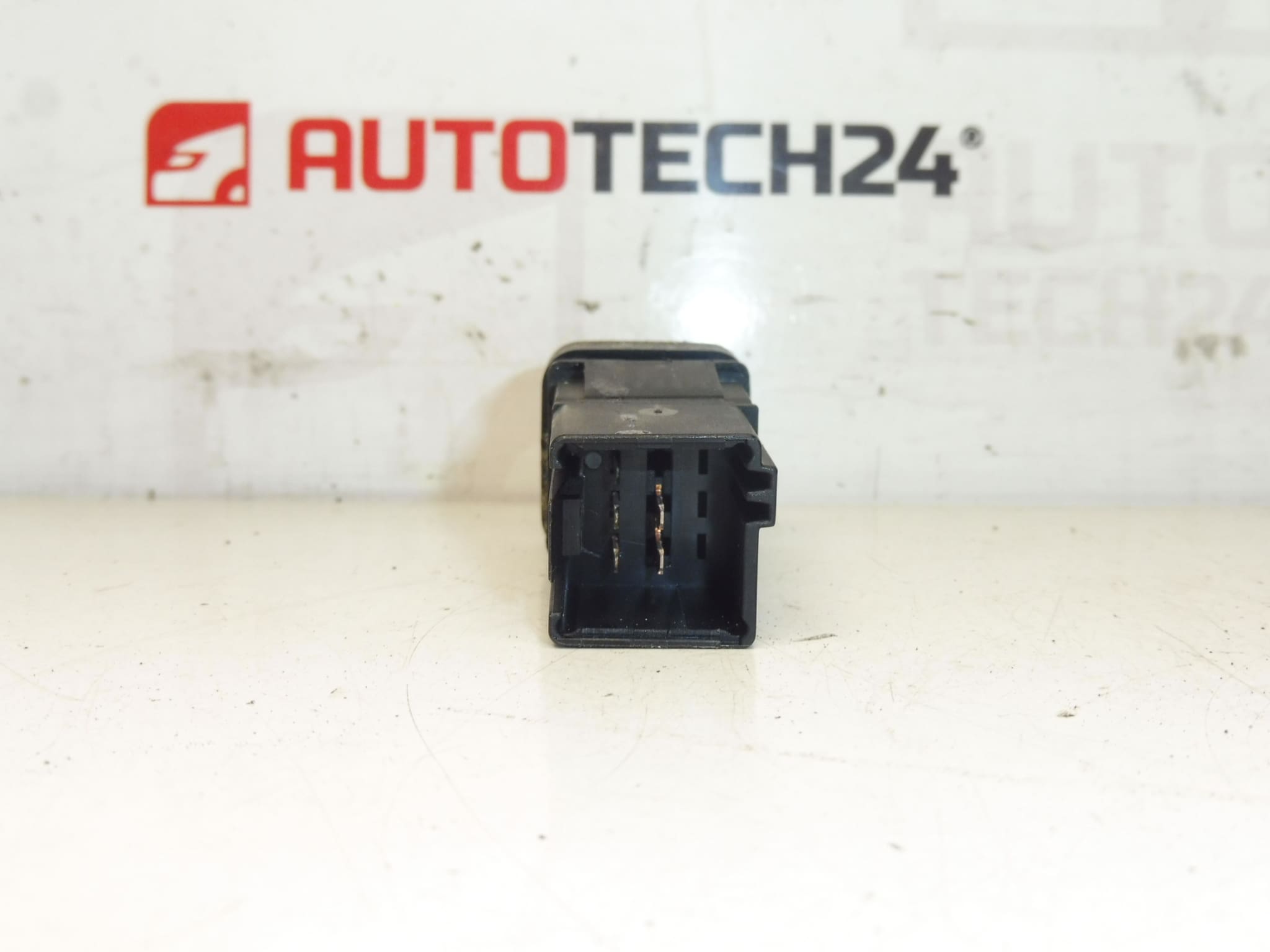 Seat heating control Citroën Peugeot 6552YF - Image 2